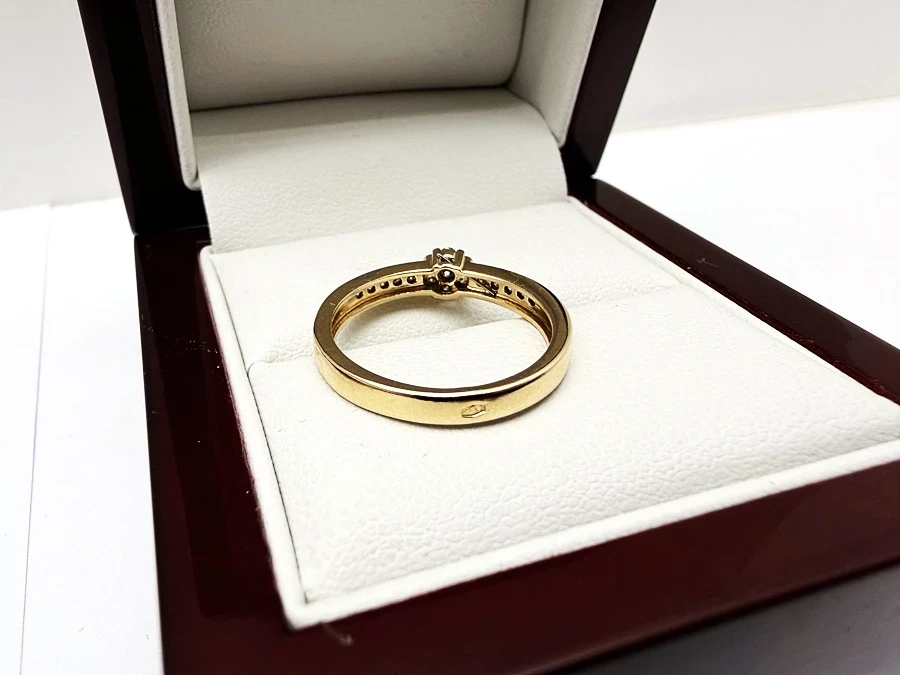 pierscionek-z-brylantem-waga-238-proba-585-material-15835-2