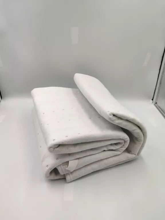 podklad-grzewczy-medisana-hu-662-biala-6-trybow-material-209462-239106