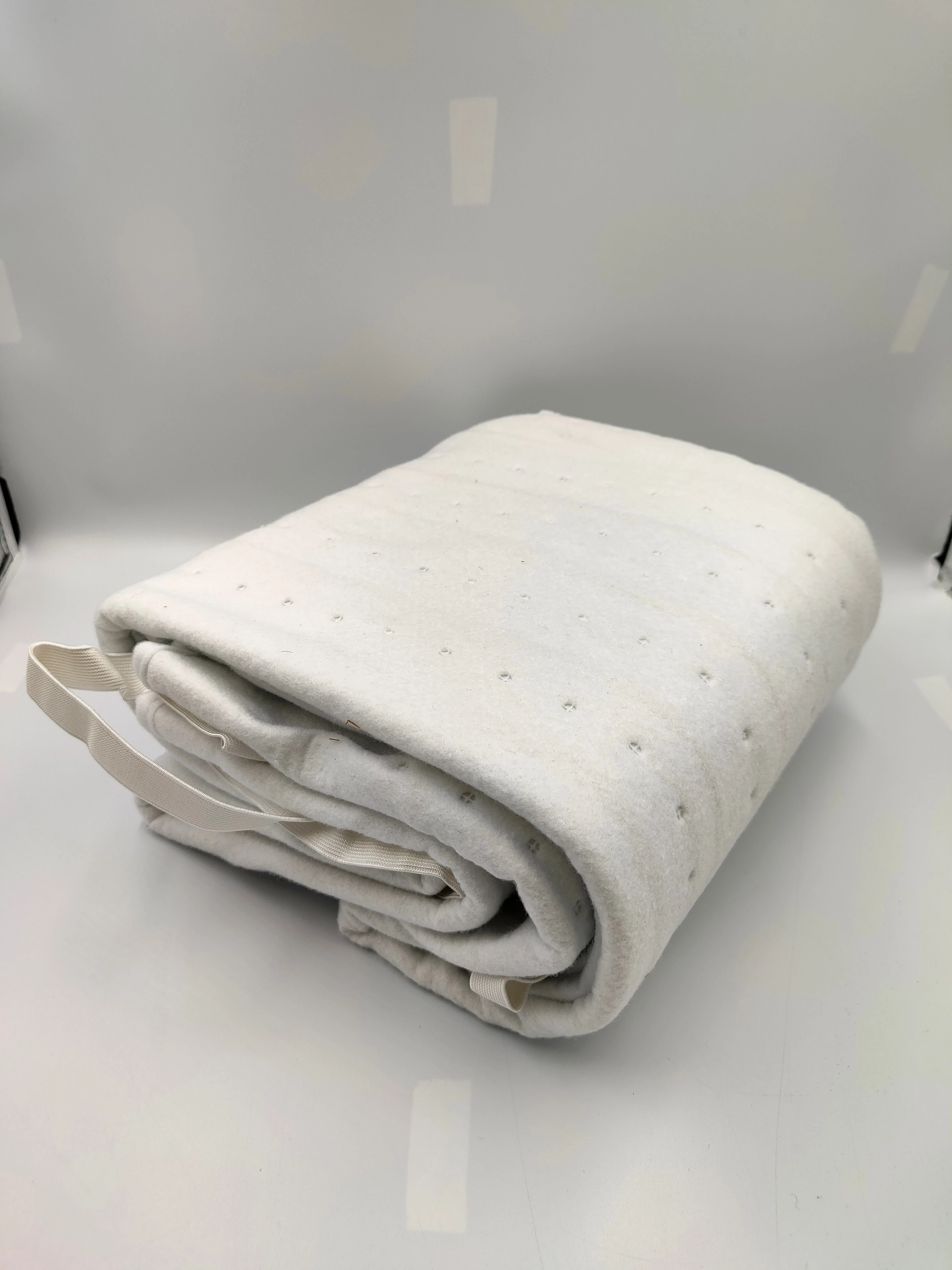 podklad-grzewczy-medisana-hu-662-biala-6-trybow-stan-11323-238058