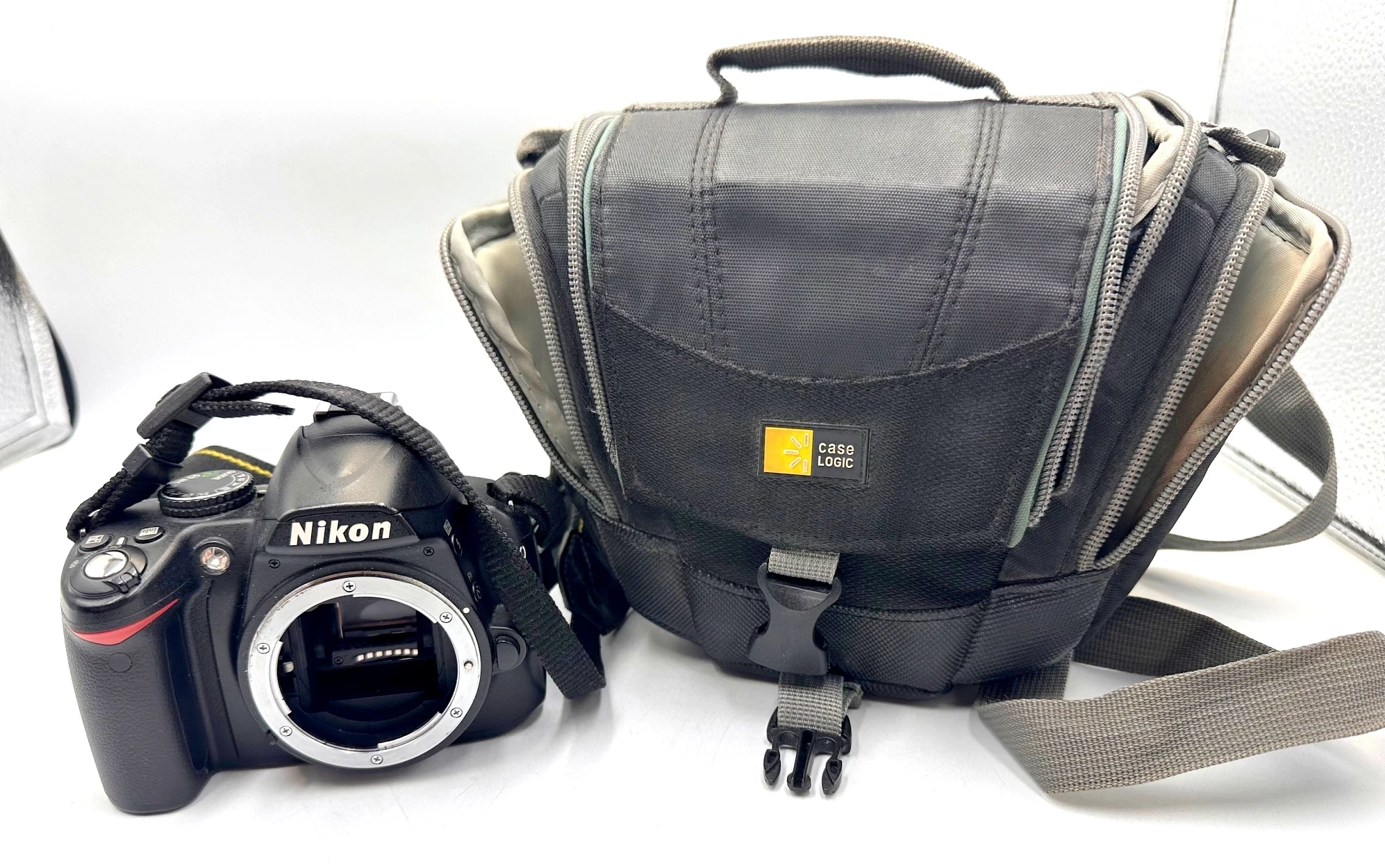 aparat-cyfrowy-lustrzanka-nikon-d3000-body-ladowarka-torba-solec-117-warszawa