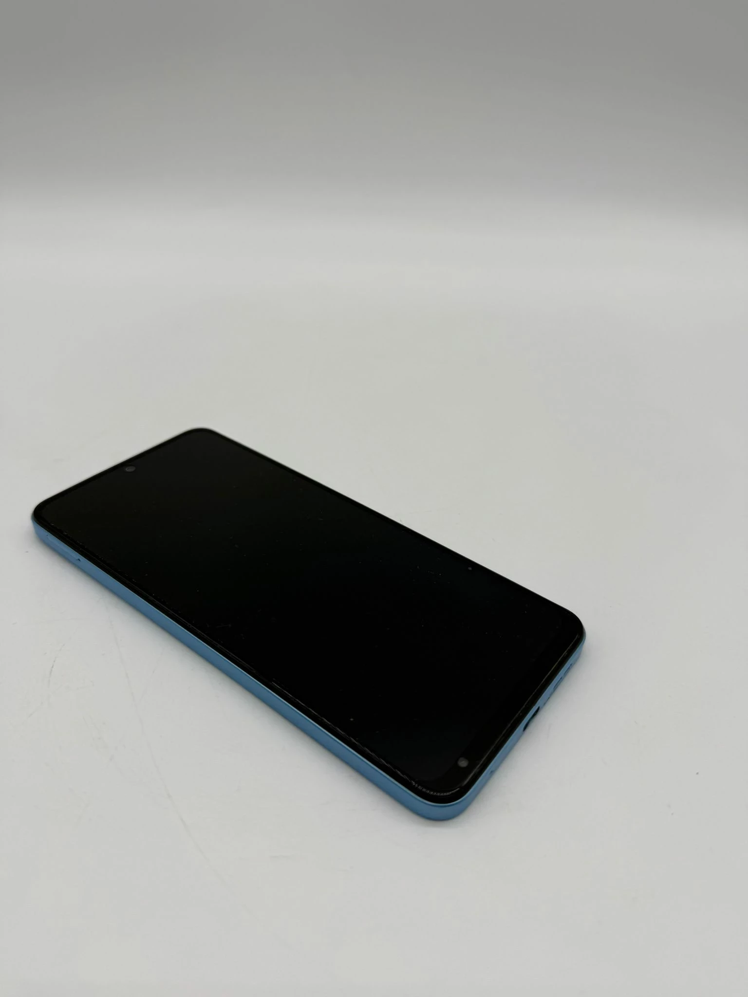 telefon-redmi-note-12-4128-gb-solo-stan-11323-2