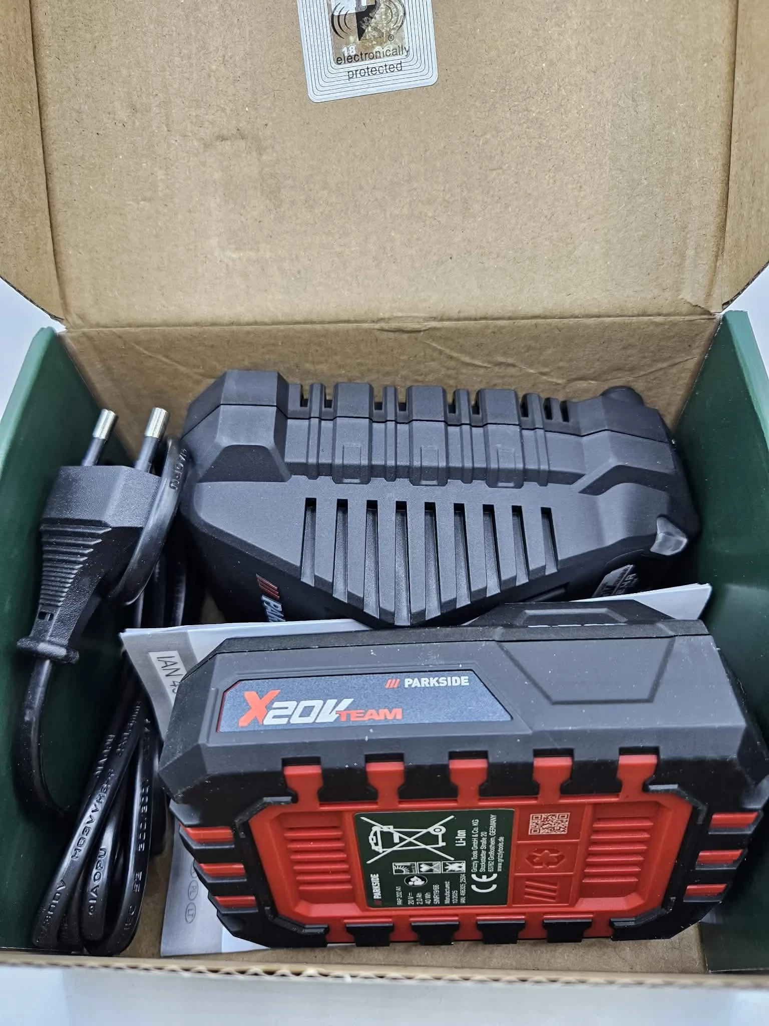 ladowarka-plg-20-c1-z-akumulatorem-parkside-2ah-pap-202-a1-stan-11323-2