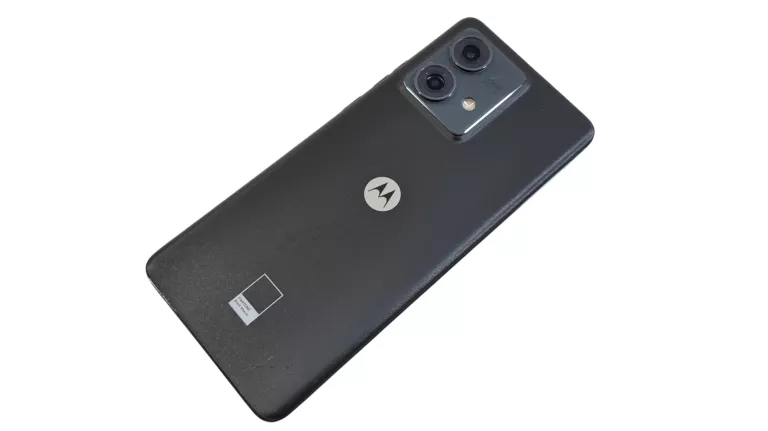 telefon-motorola-edge-40-neo-256gb-wbudowana-pamiec-202869-214185