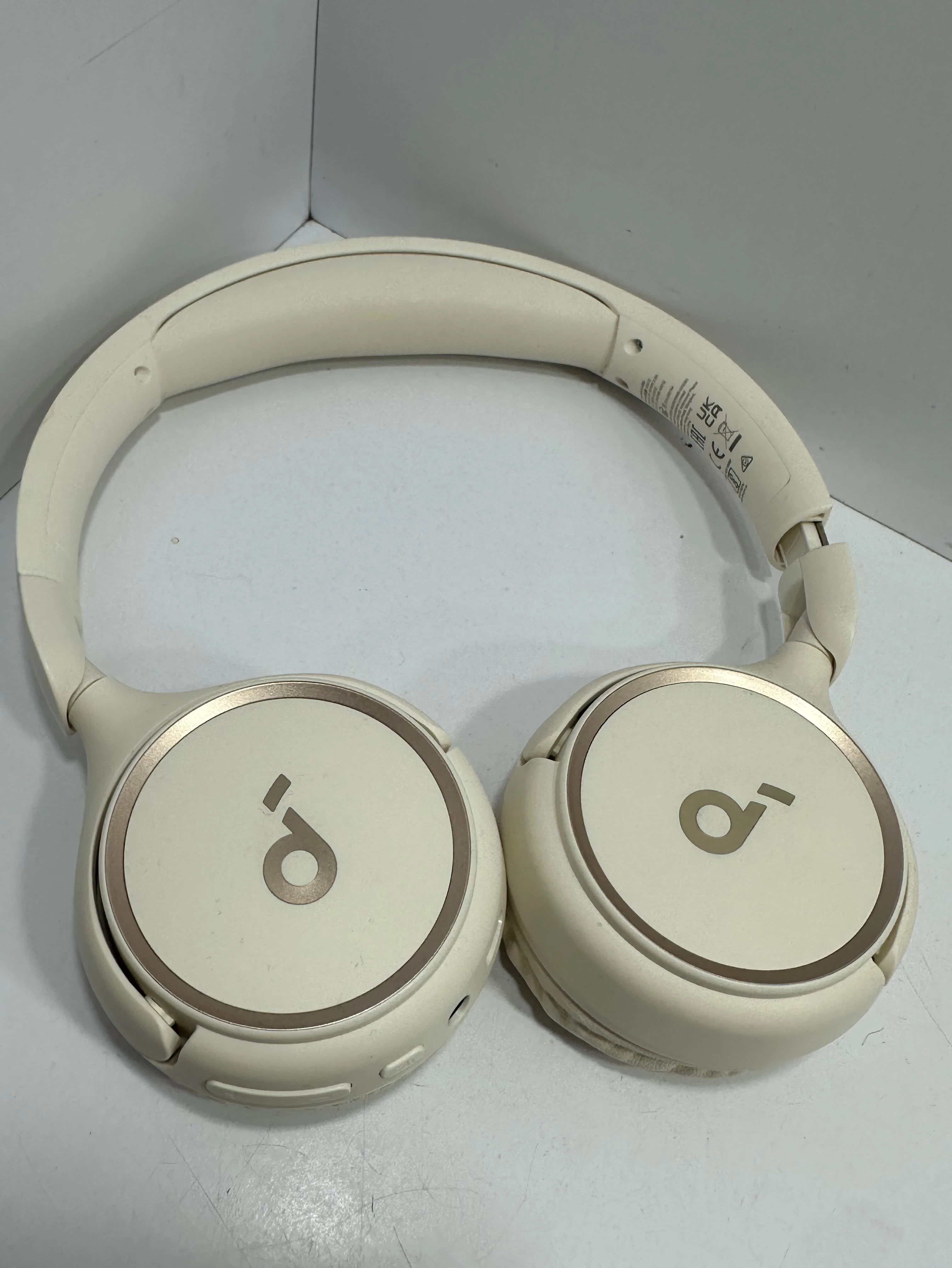 sluchawki-bezprzewodowe-nauszne-soundcore-h30i-bielska-45-plock