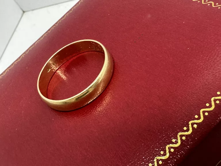 klasyczna-zlota-obraczka-511-585-stan-11323-2