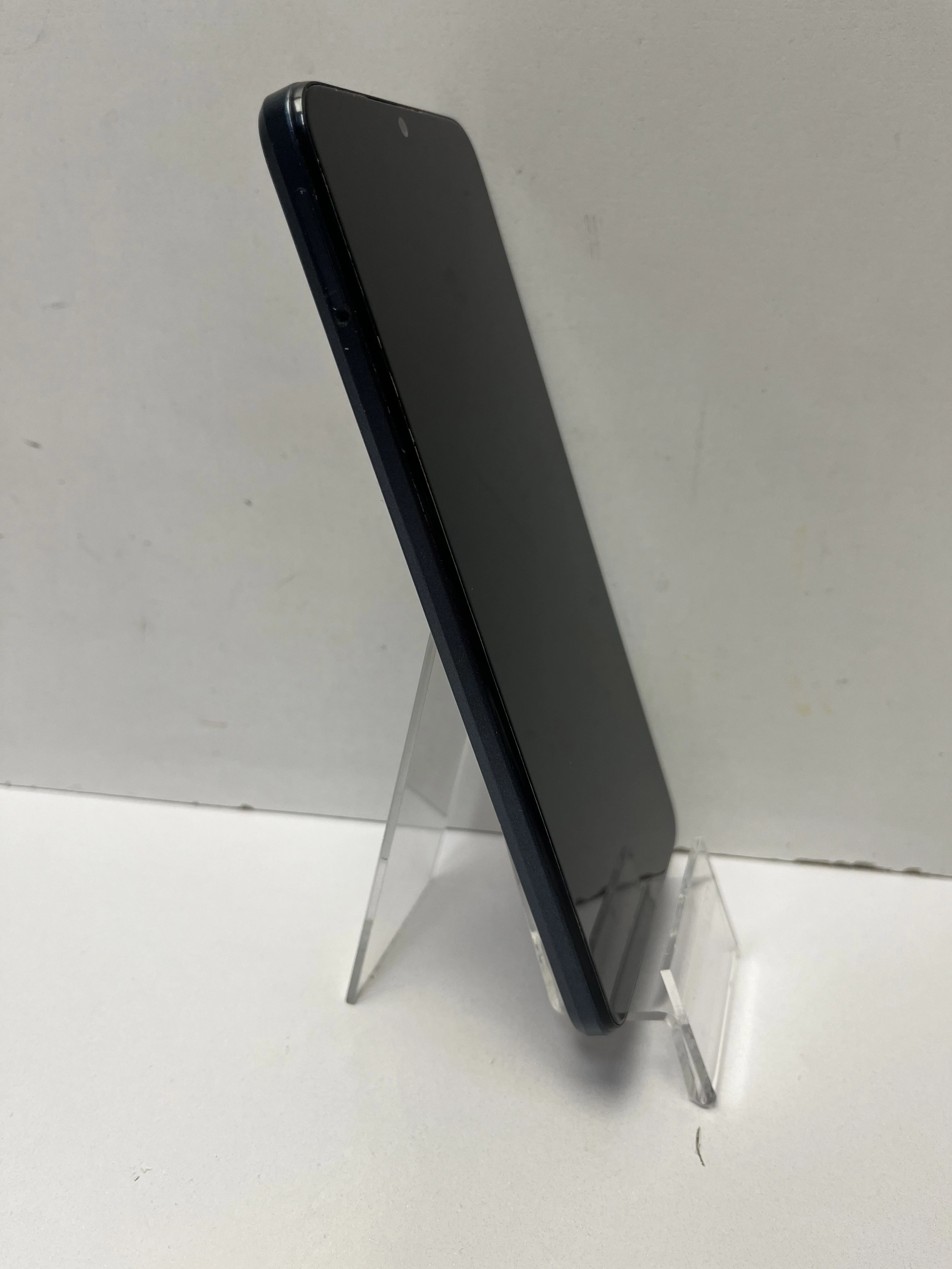 telefon-moto-e22-464gb-stan-11323-2