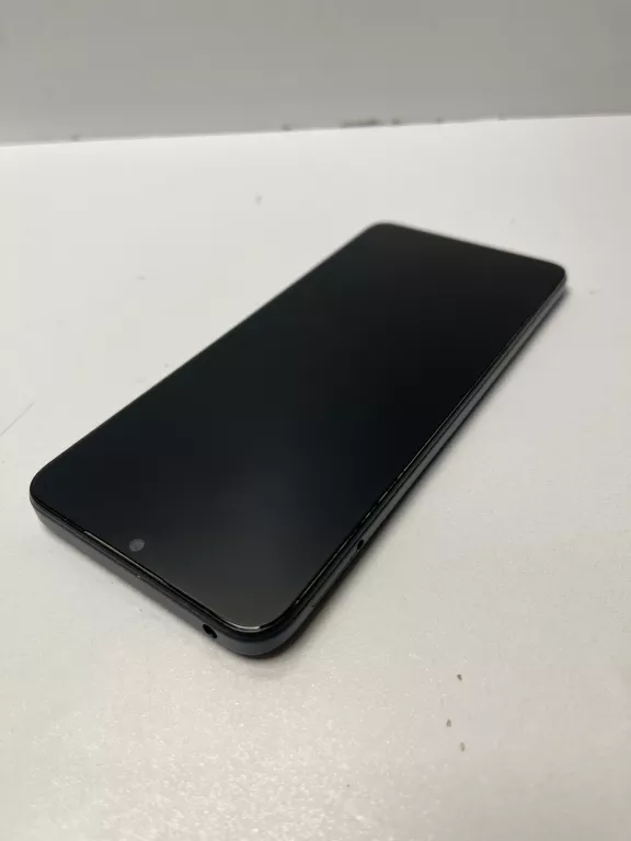 telefon-moto-e22-464gb-przekatna-ekranu-650