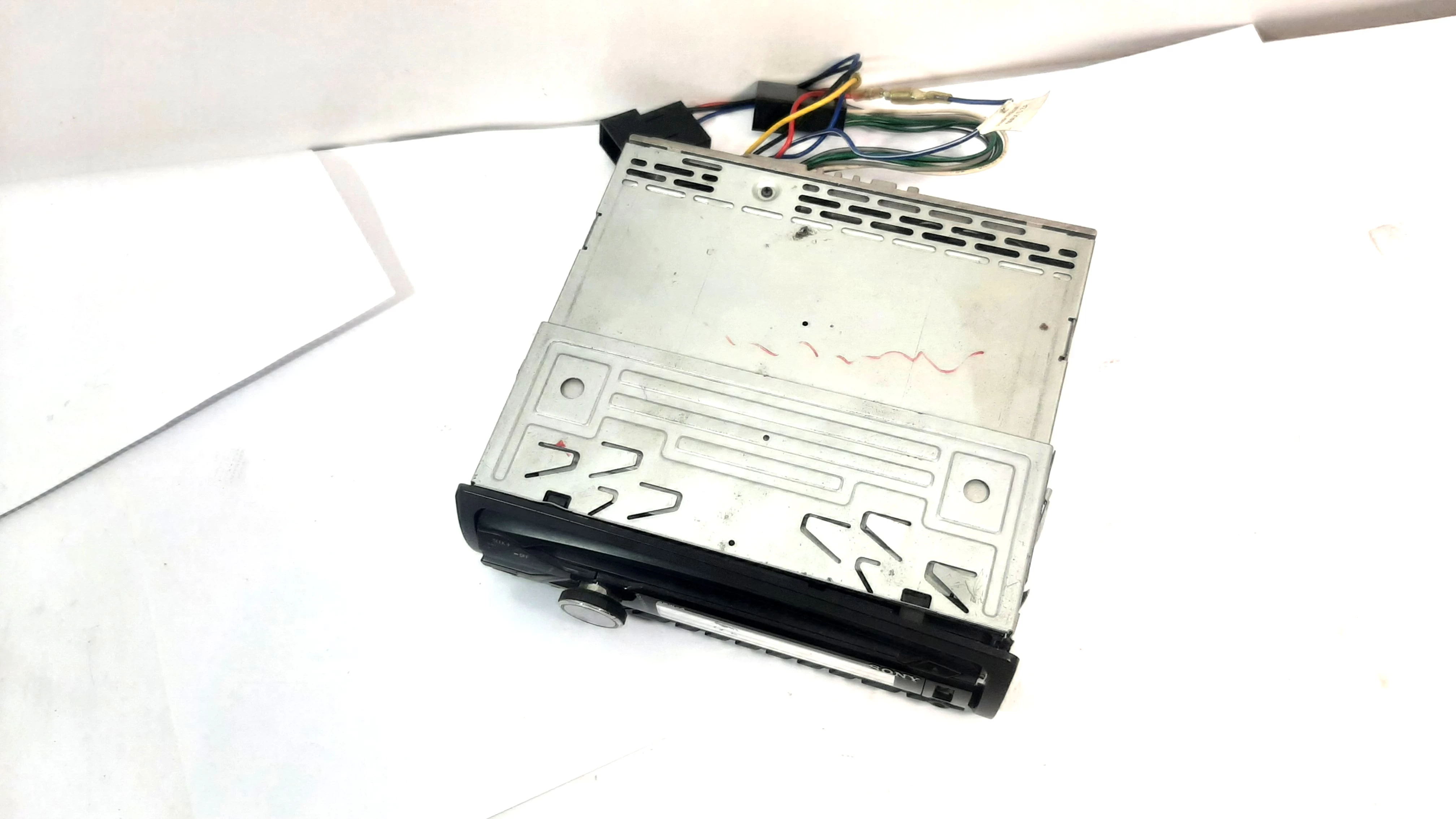 radio-samochodowe-sony-cdx-gt40u-stan-11323-2