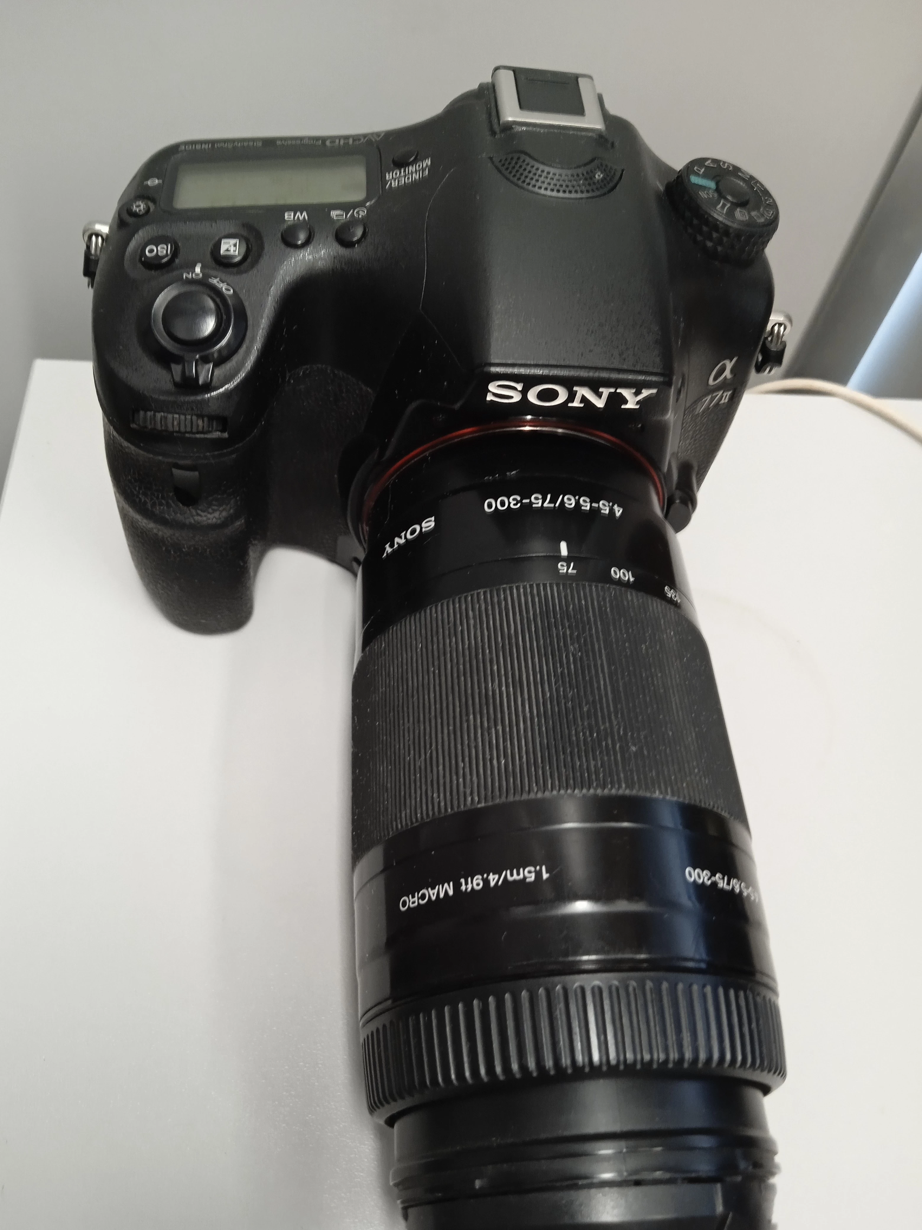 sony-alpha-77ii-obiektyw-sony-45-5675-300-w-zestawie-814-1