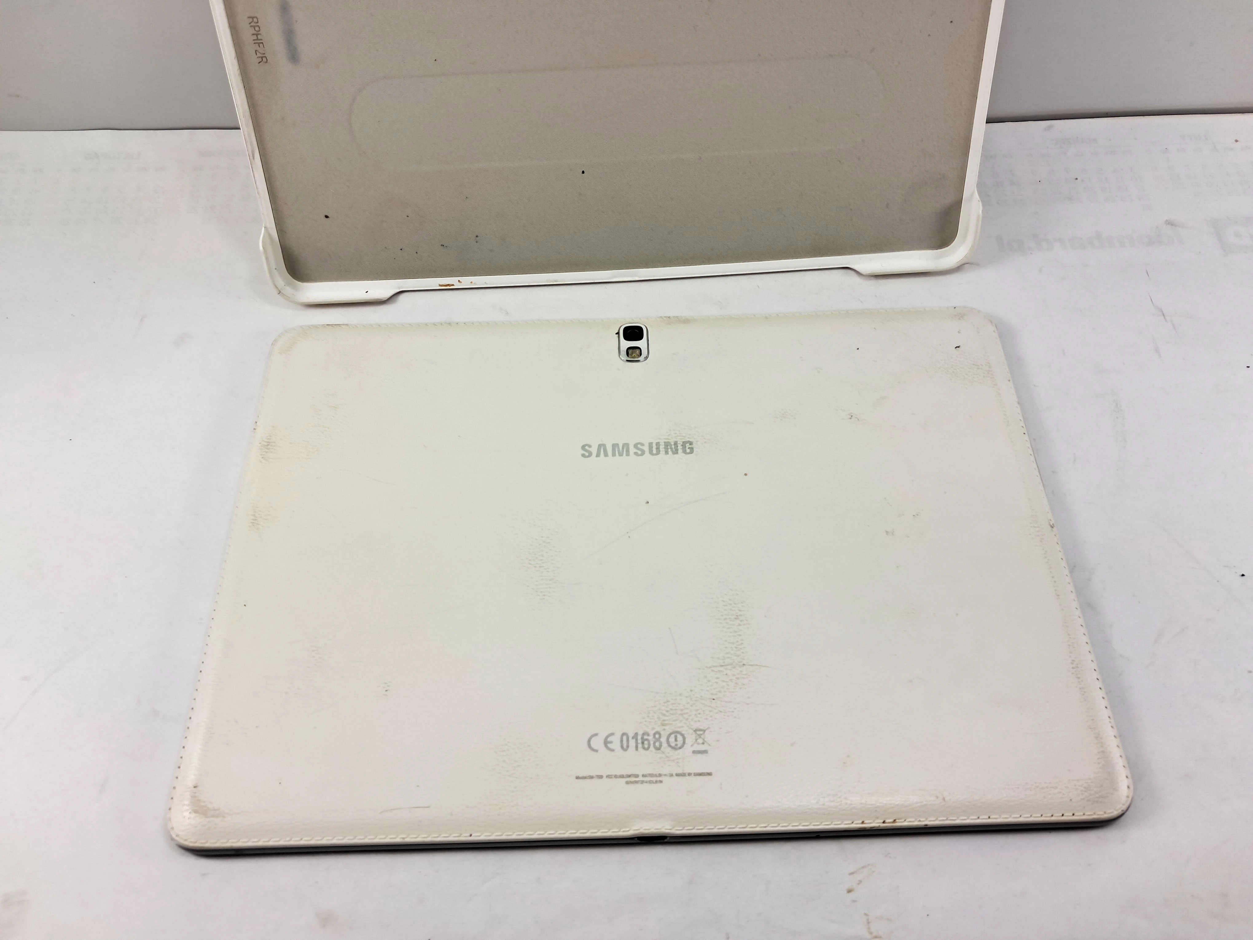 tablet-galaxy-tab-pro-sm-t520-case-komunikacja-219-2