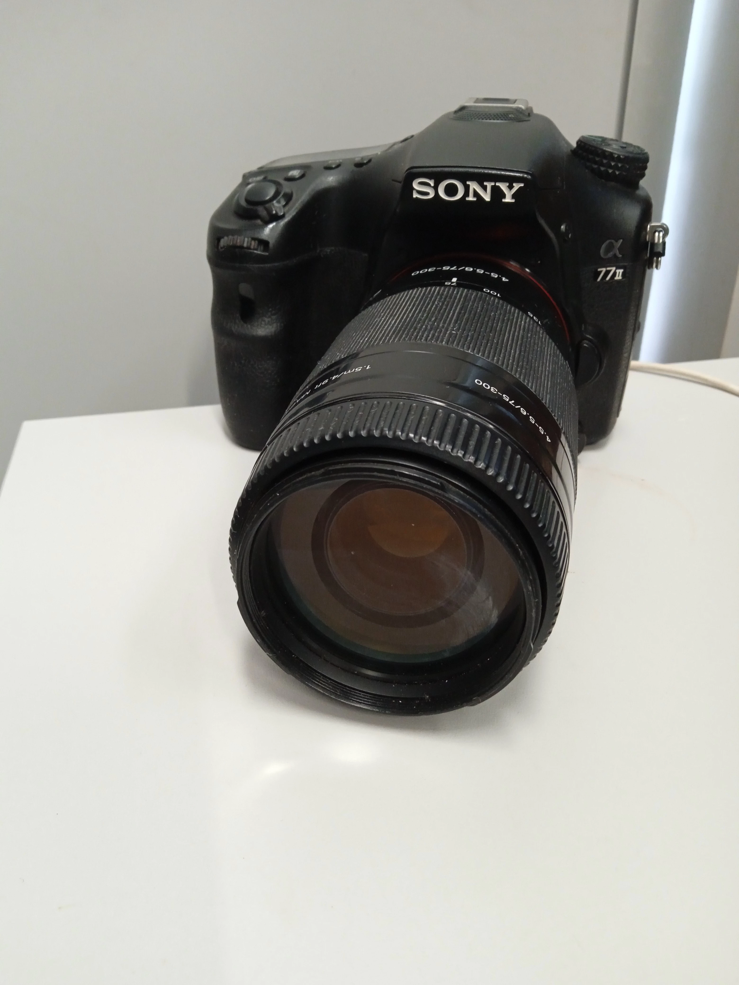 sony-alpha-77ii-obiektyw-sony-45-5675-300-model-a77-ii
