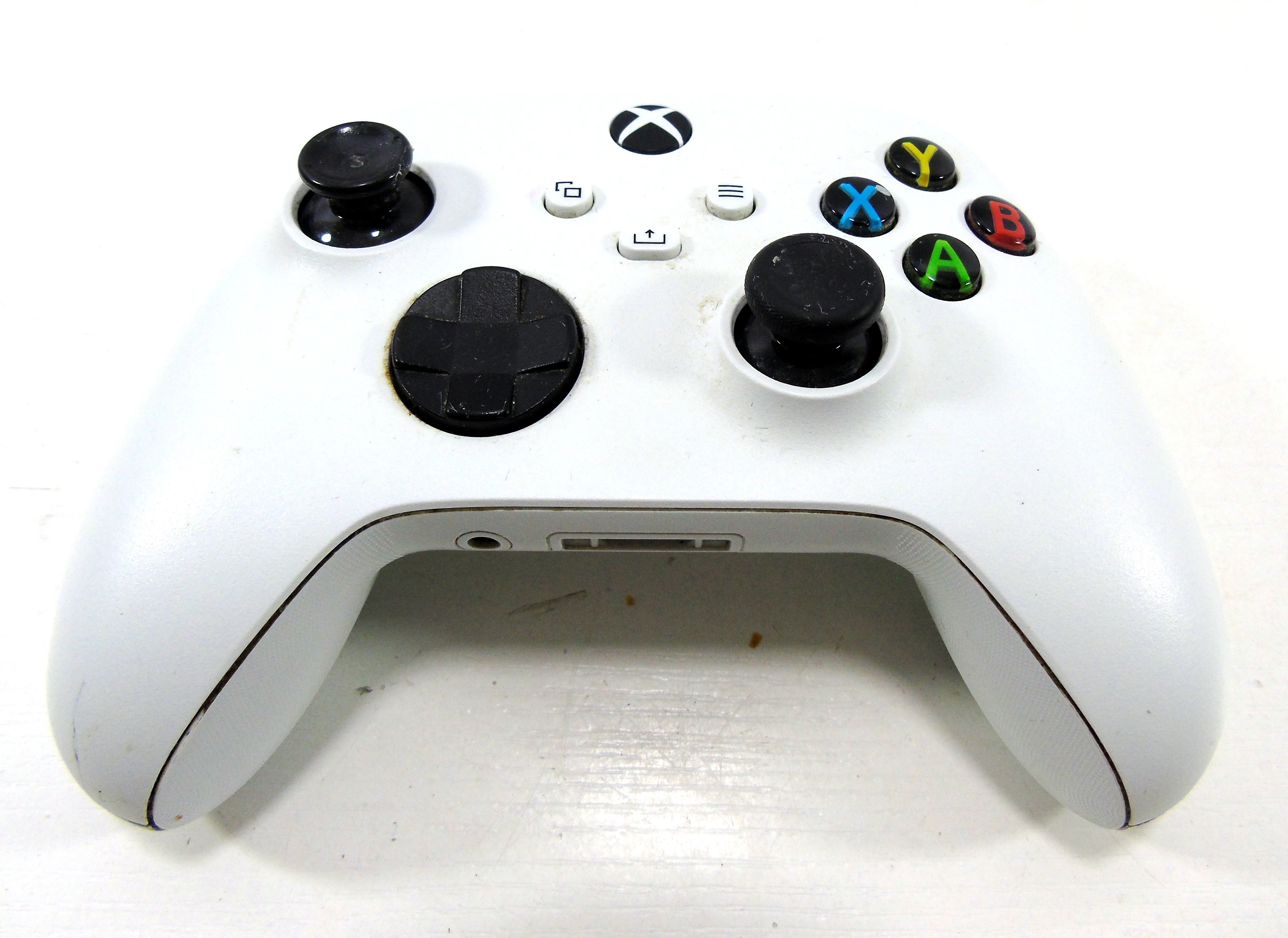 konsola-xbox-series-s-512ssd-kab-pad-certyfikaty-zgodnosci-218669-1