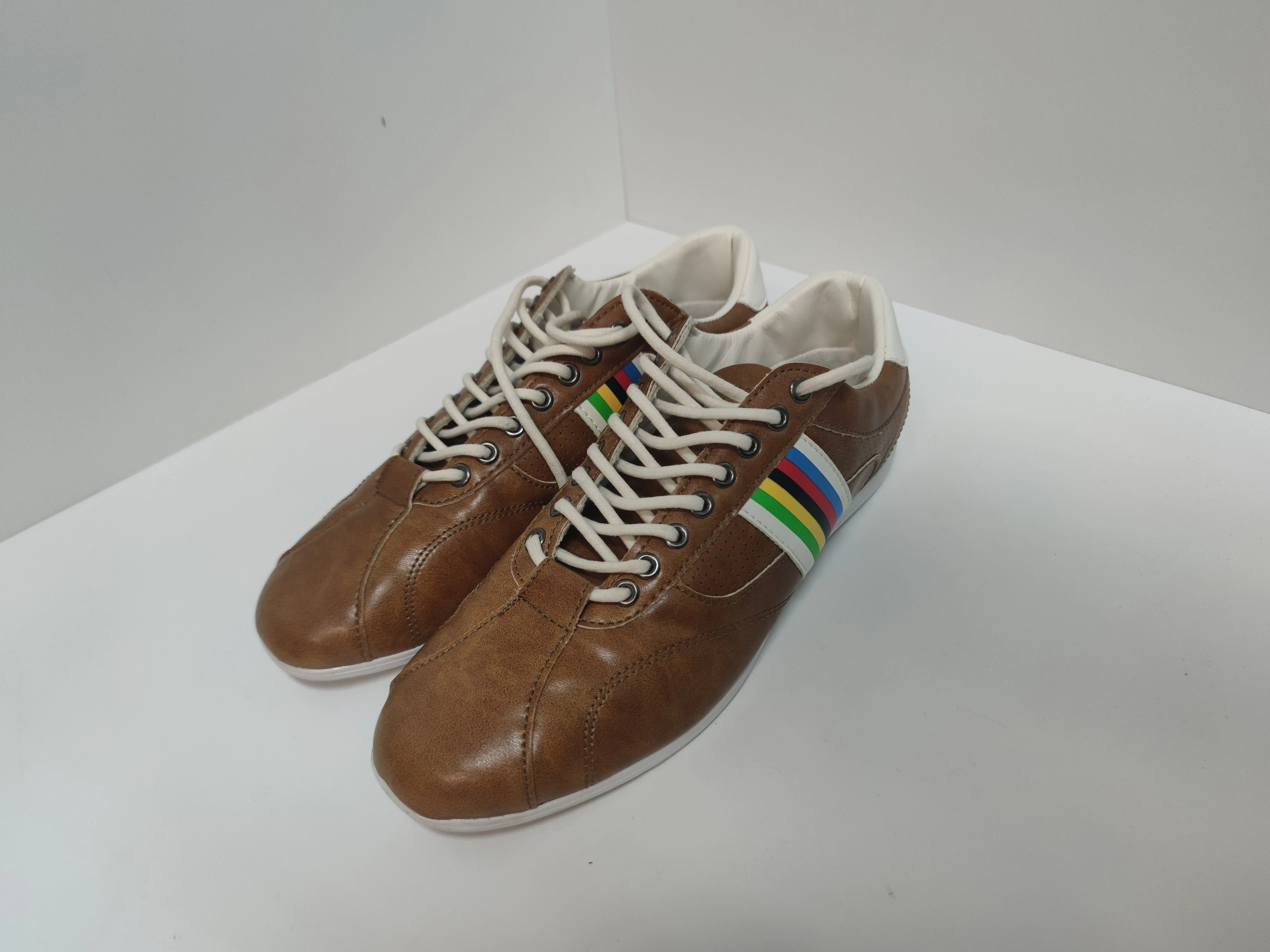 meskie-buty-vintage-r43-jagiellonska-14-sanok-tsc2-spj