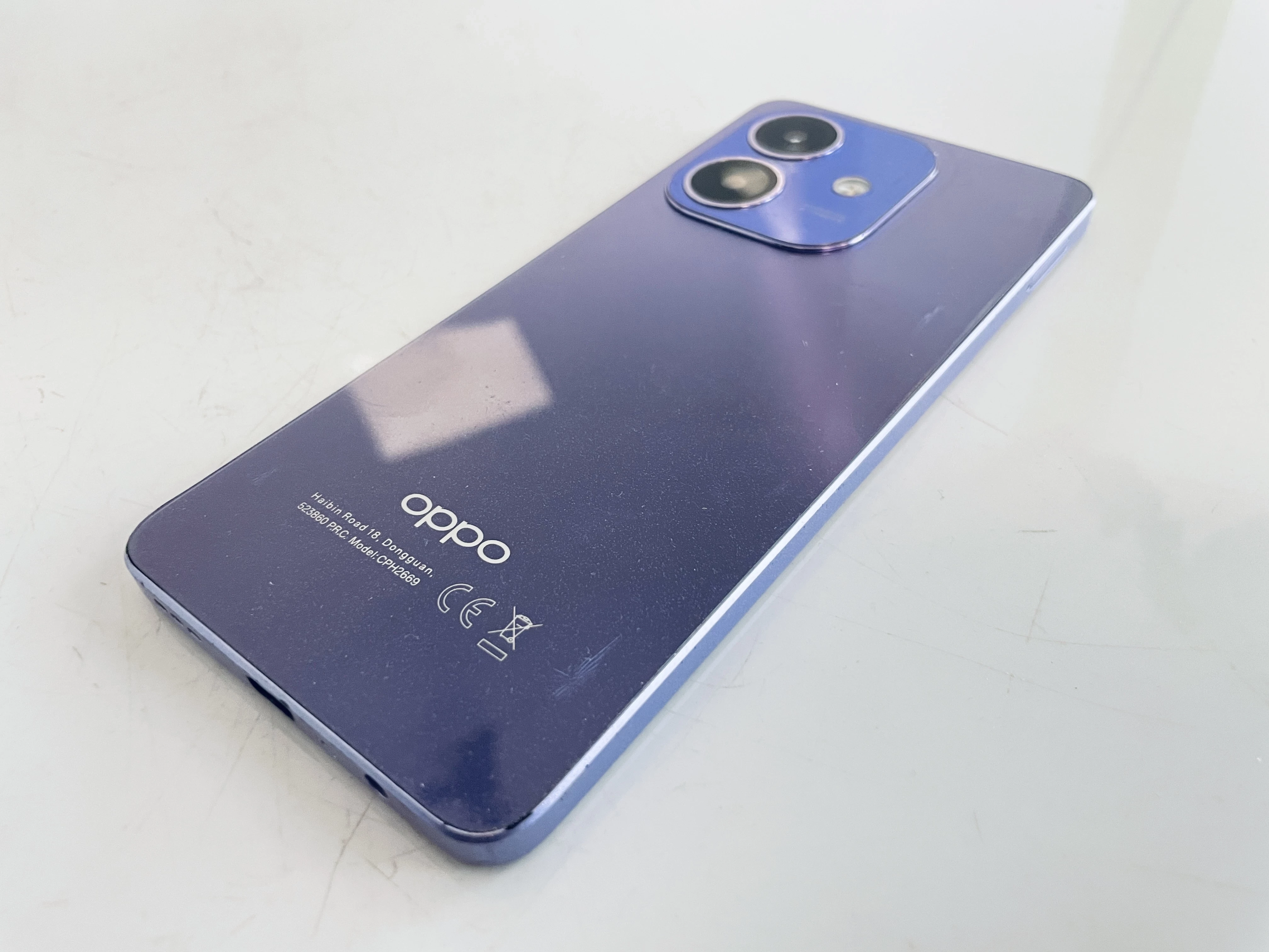 telefon-oppo-a40-4-gb-128-gb-4g-lte-fioletowy-stan-11323-2