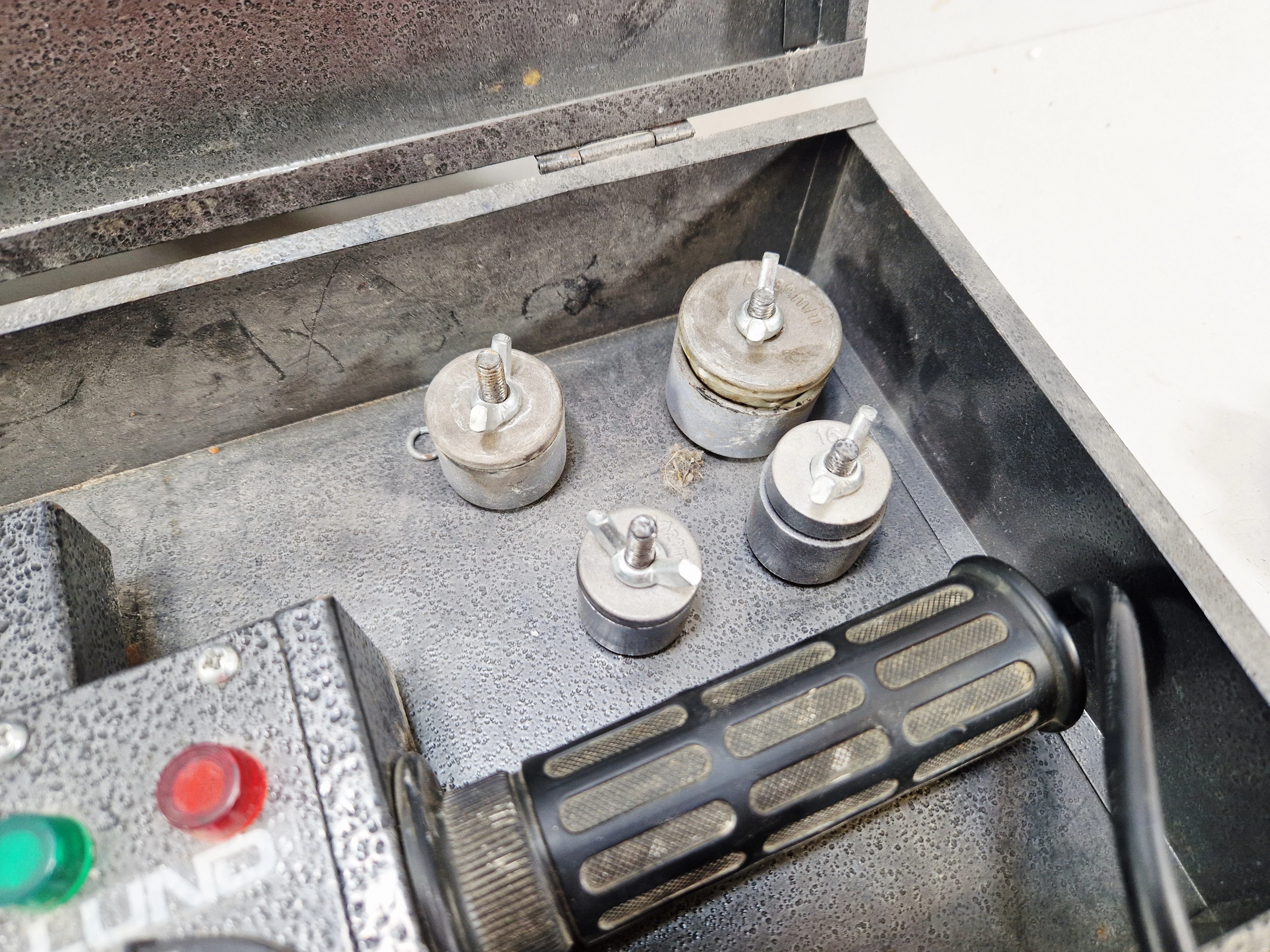 zgrzewarka-do-rur-termoplastycznych-800w-lund-78911-zawiera-baterie-250685-2006717