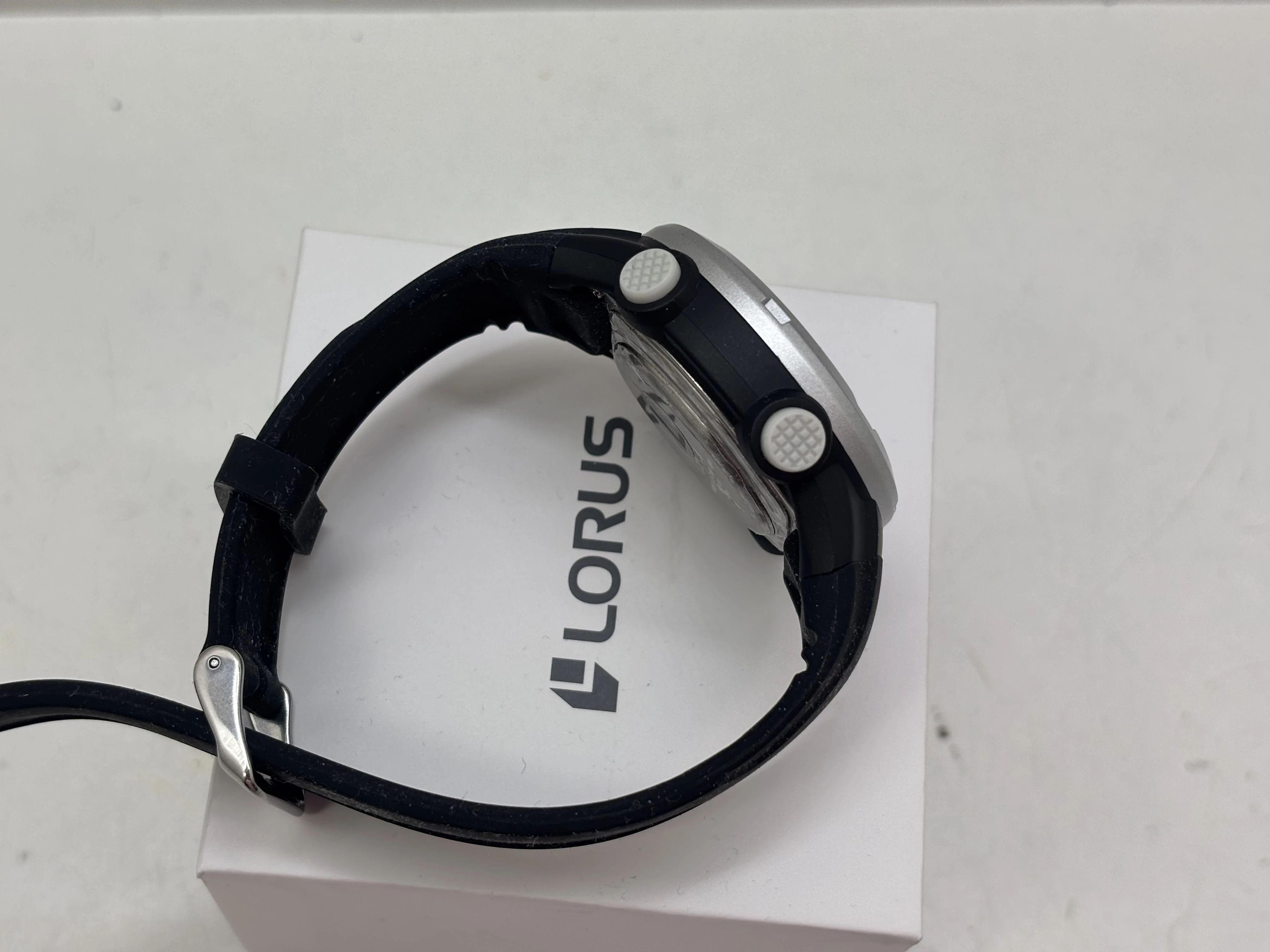 zegarek-lorus-r23010x9-stan-11323-2