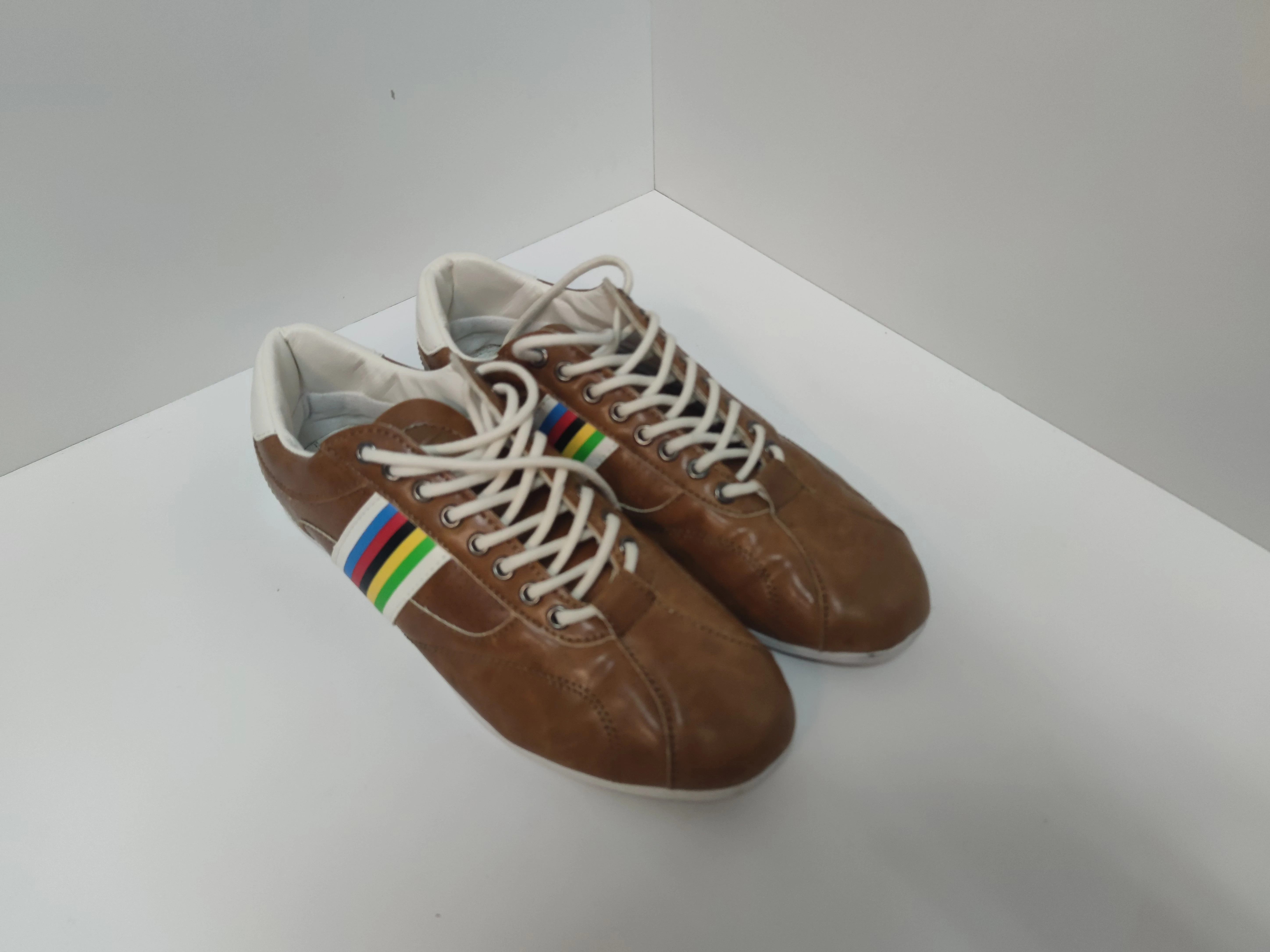 meskie-buty-vintage-r43-material-zewnetrzny-64-3