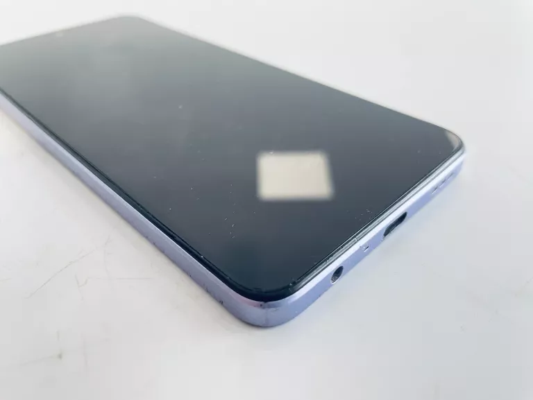 telefon-oppo-a40-4-gb-128-gb-4g-lte-fioletowy-przekatna-ekranu-667