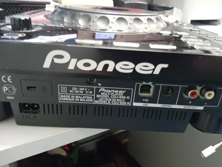 pioneer-dj-cdj-850-k-multi-media-player-digital-dj-turntable-black-model-cdj-850-k