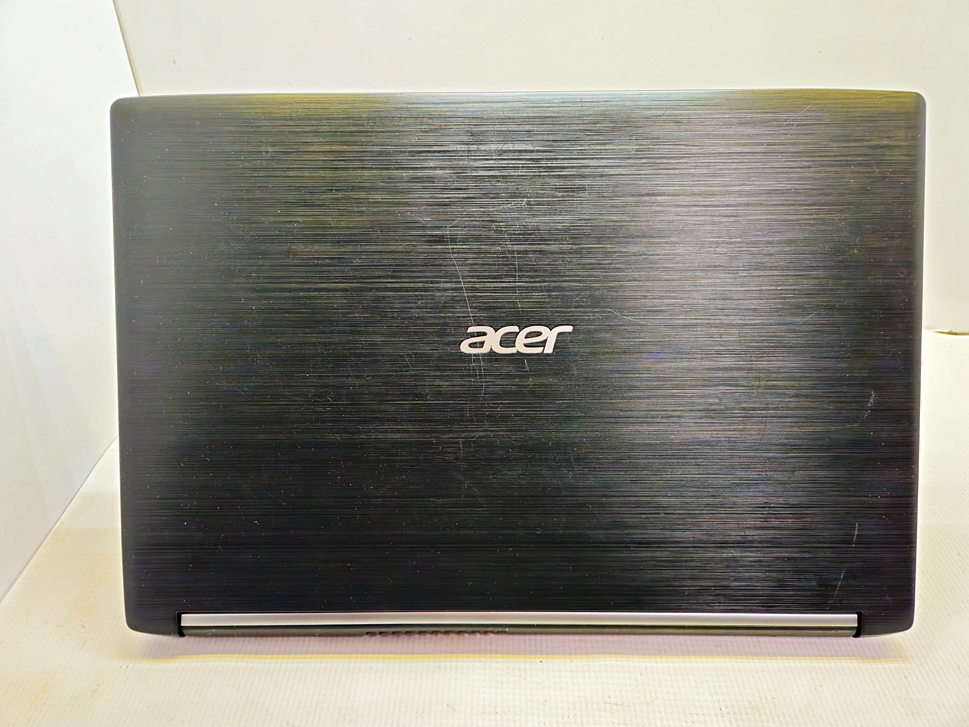 acer-aspire-a515-51-lad-win10-i5-7200u-8gb-256gb-przekatna-ekranu-1560