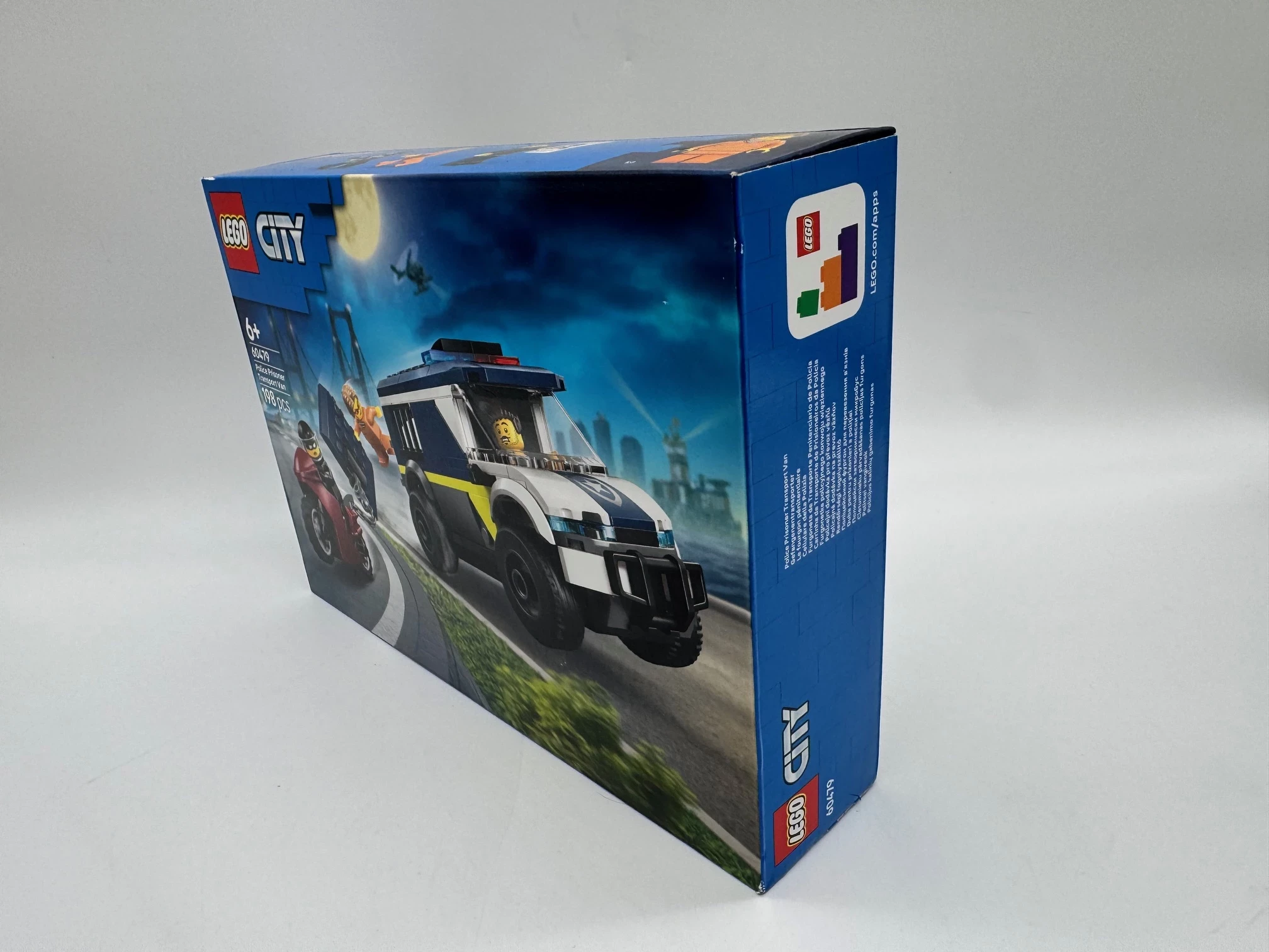 lego-city-60479-police-prisoner-transport-van-stan-11323-2