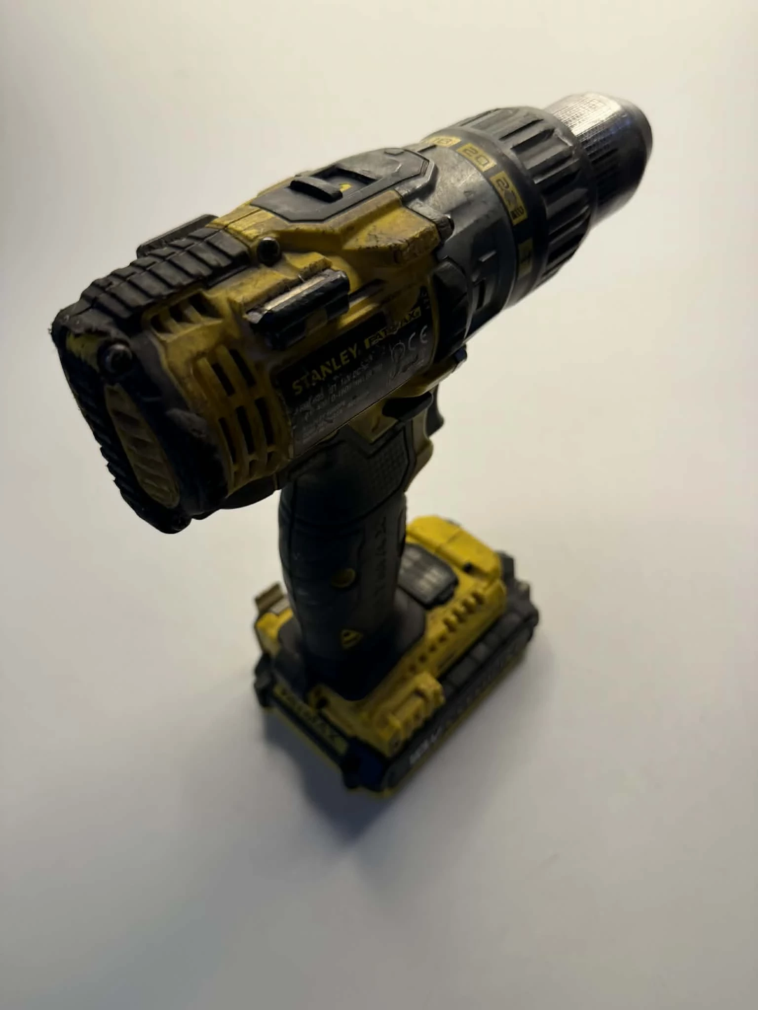 wkretarka-stanley-fmc-625-rodzaj-silnika-204657-221321