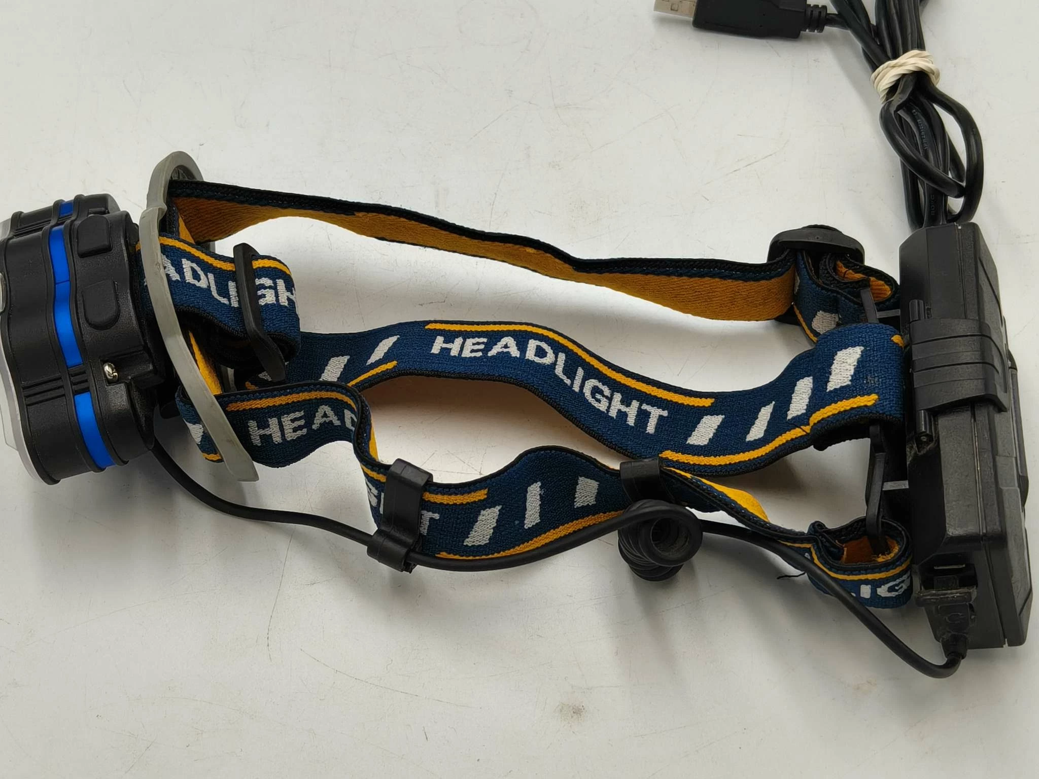 latarka-czolowa-lethe-works-1300-lm-rodzaj-16428-1