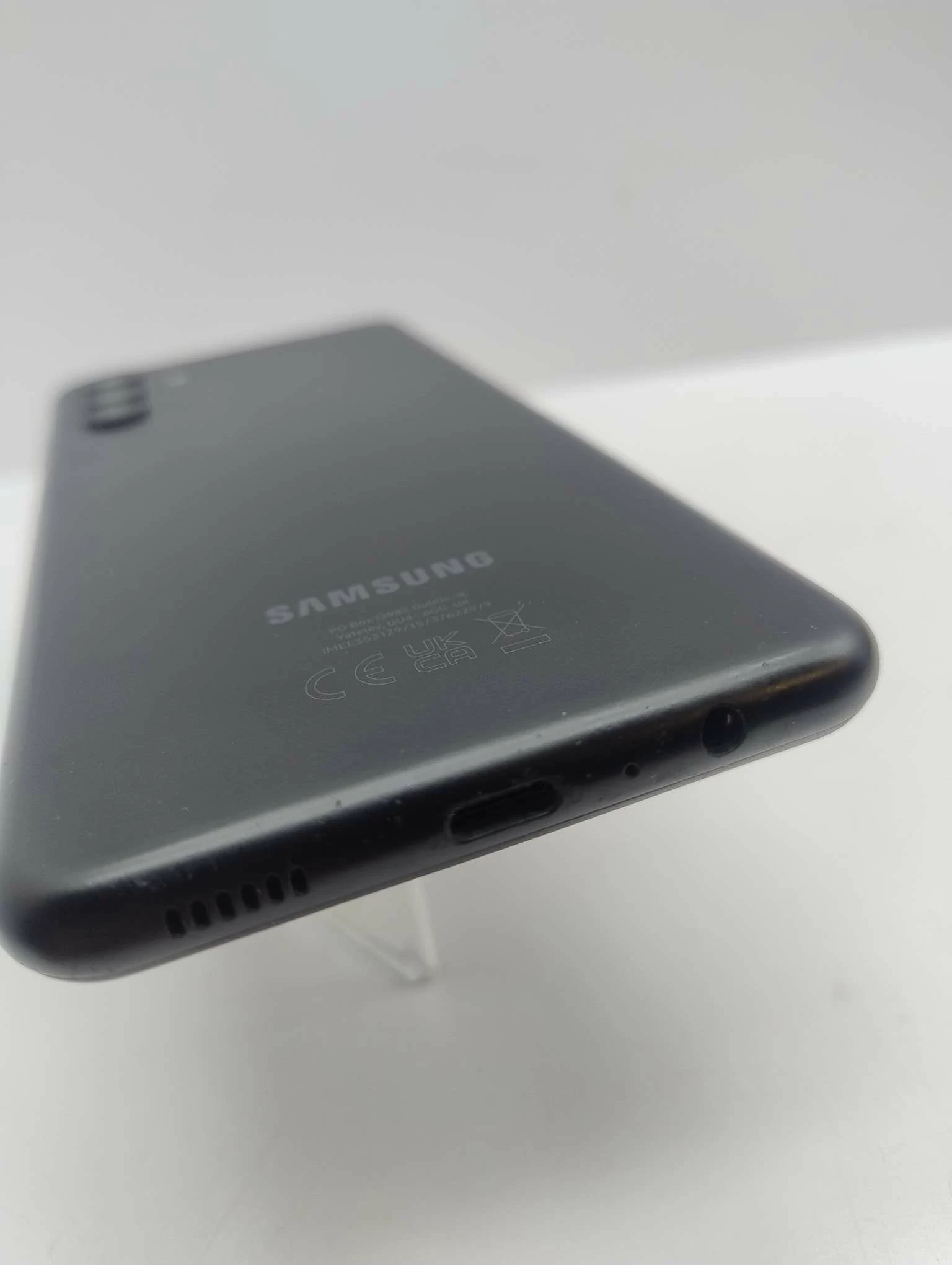 samsung-a13-5g-464-gb-kod-producenta-sm-a135flbveue