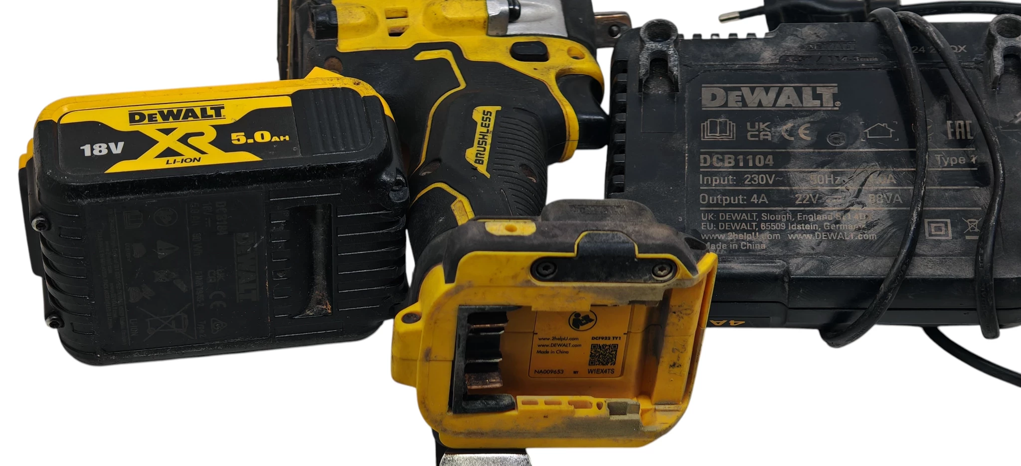 klucz-udarowy-dewalt-12-18v-dcf922-n916089-aku-dcb184-lad-dcb1104-rozmiar-trzpienia-248160-863071