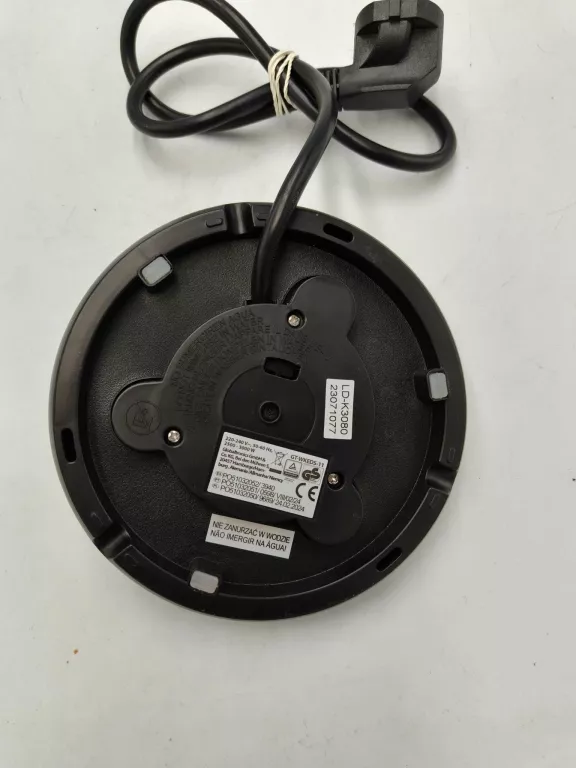 czajnik-elektryczny-gt-wkeds-czarny-17l-marka-248811-1063559