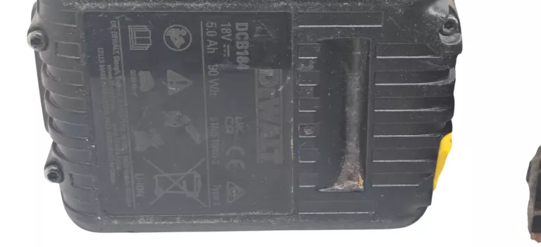 klucz-udarowy-dewalt-12-18v-dcf922-n916089-aku-dcb184-lad-dcb1104-pojemnosc-akumulatora-000