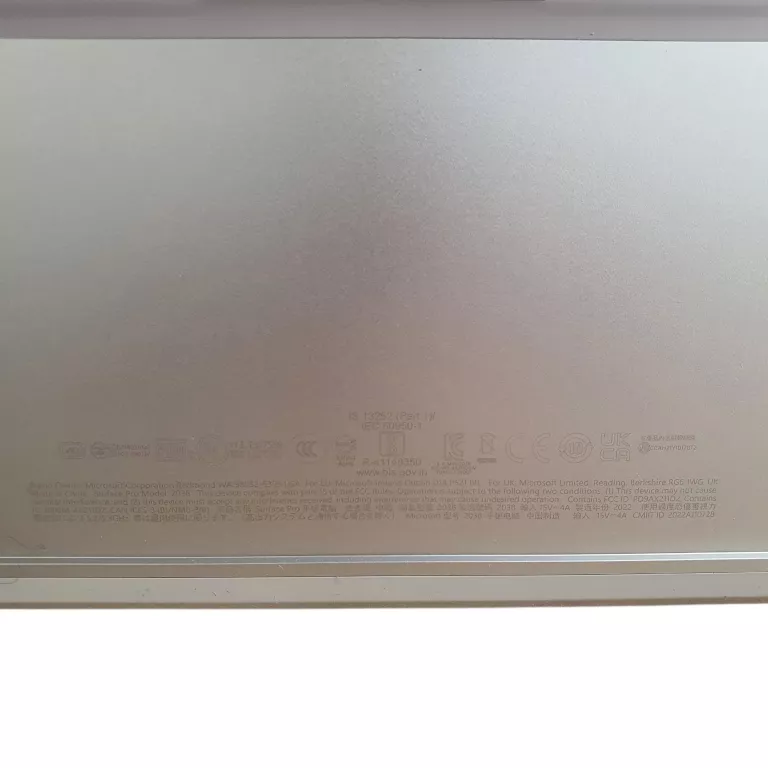 tablet-microsoft-surface-pro-9-13-i5-8gb-256-gb-win11-pro-stacja-dokujaca-liczba-rdzeni-procesora-4329-9