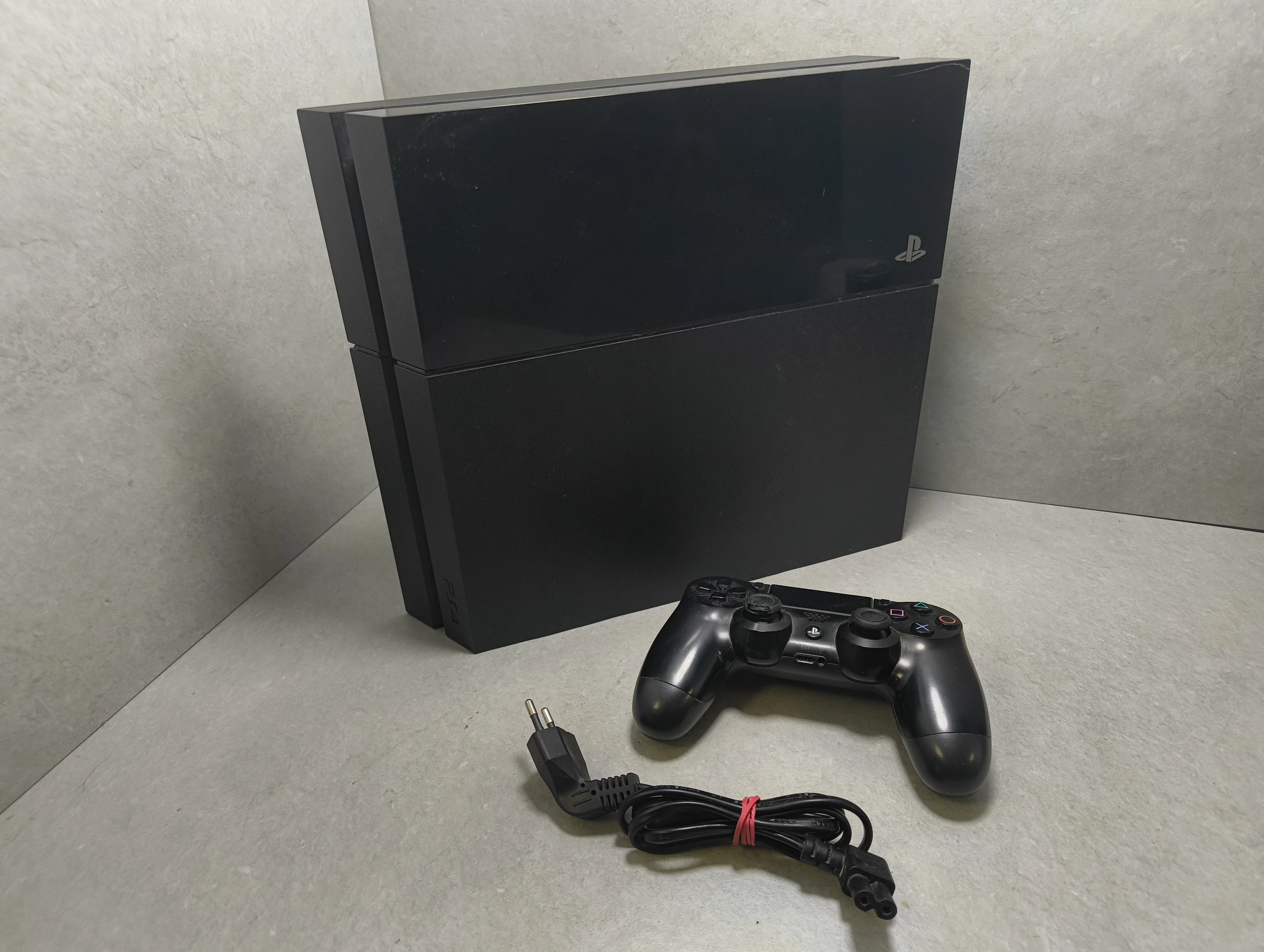 konsola-ps4-fat-500gb-pad-uszk-obudowa-osiedle-niepodleglosci-1-krakow