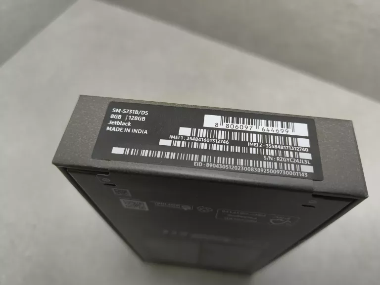 telefon-samsung-galaxy-s25-fe-8128-igla-stan-11323-2