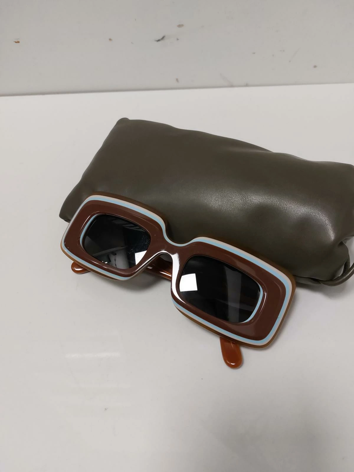 okulary-vintage-loewe-lw-40139u-etui-kurniki-6-krakow