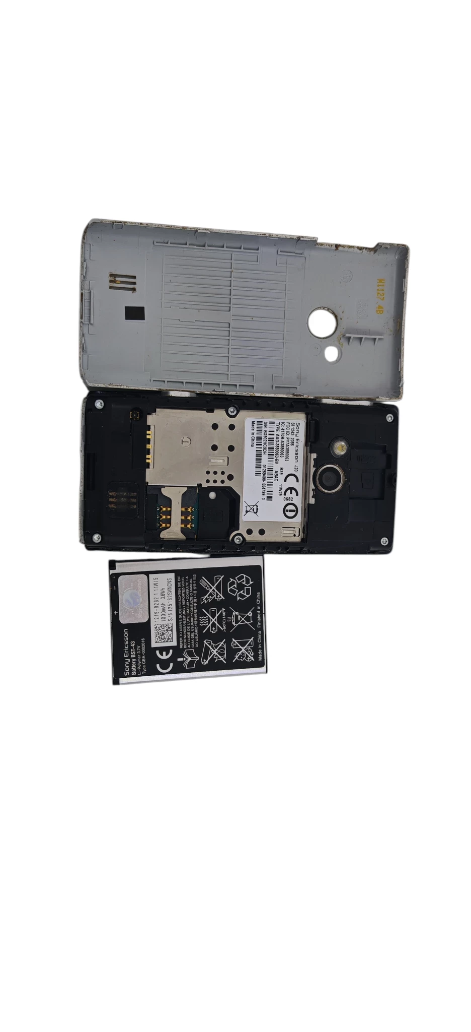 telefon-sony-ericsson-hazel-przekatna-ekranu-260