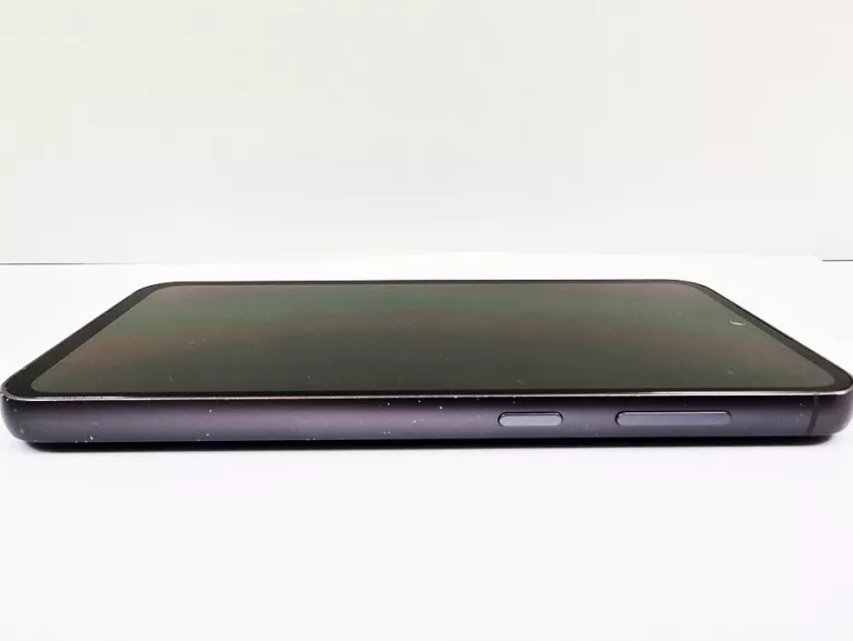 telefon-samsung-galaxy-s23-fe-8128gb-grafitowy-pudelko-przekatna-ekranu-640