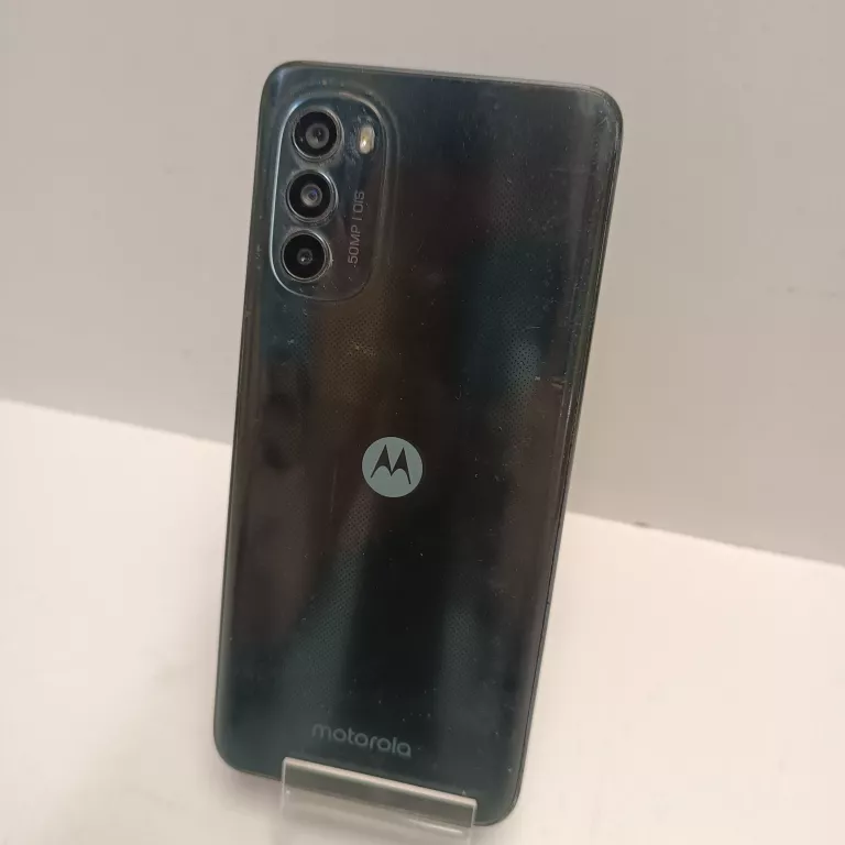telefon-motorola-moto-g82-5g-6128-gb-przekatna-ekranu-660