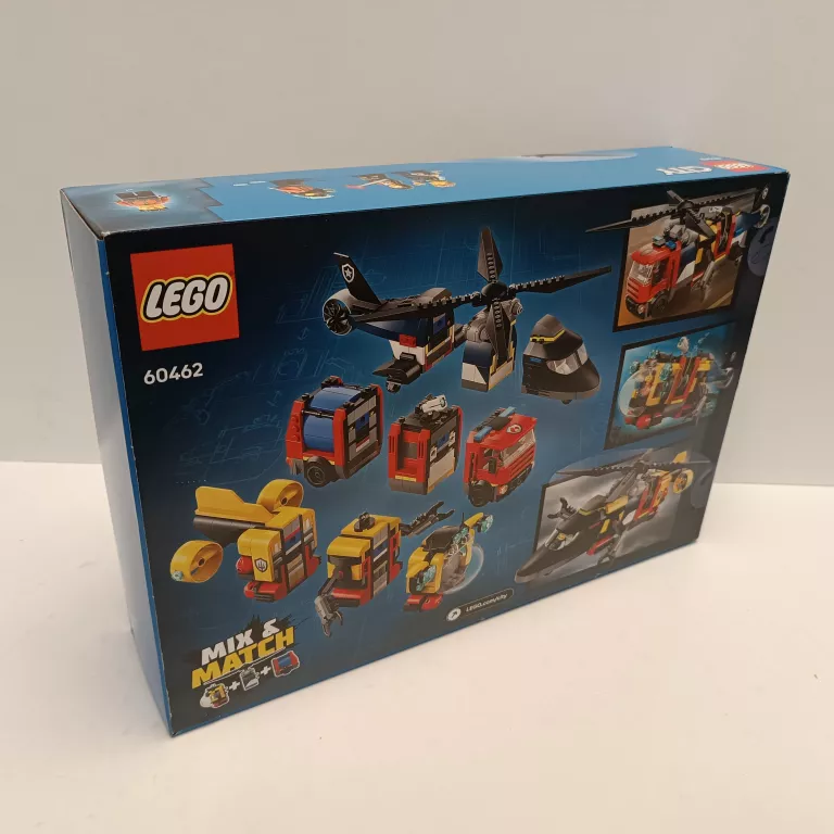 lego-city-zestaw-z-helikopterem-wozem-strazackim-i-lodzia-podwodna-60462-stan-11323-2