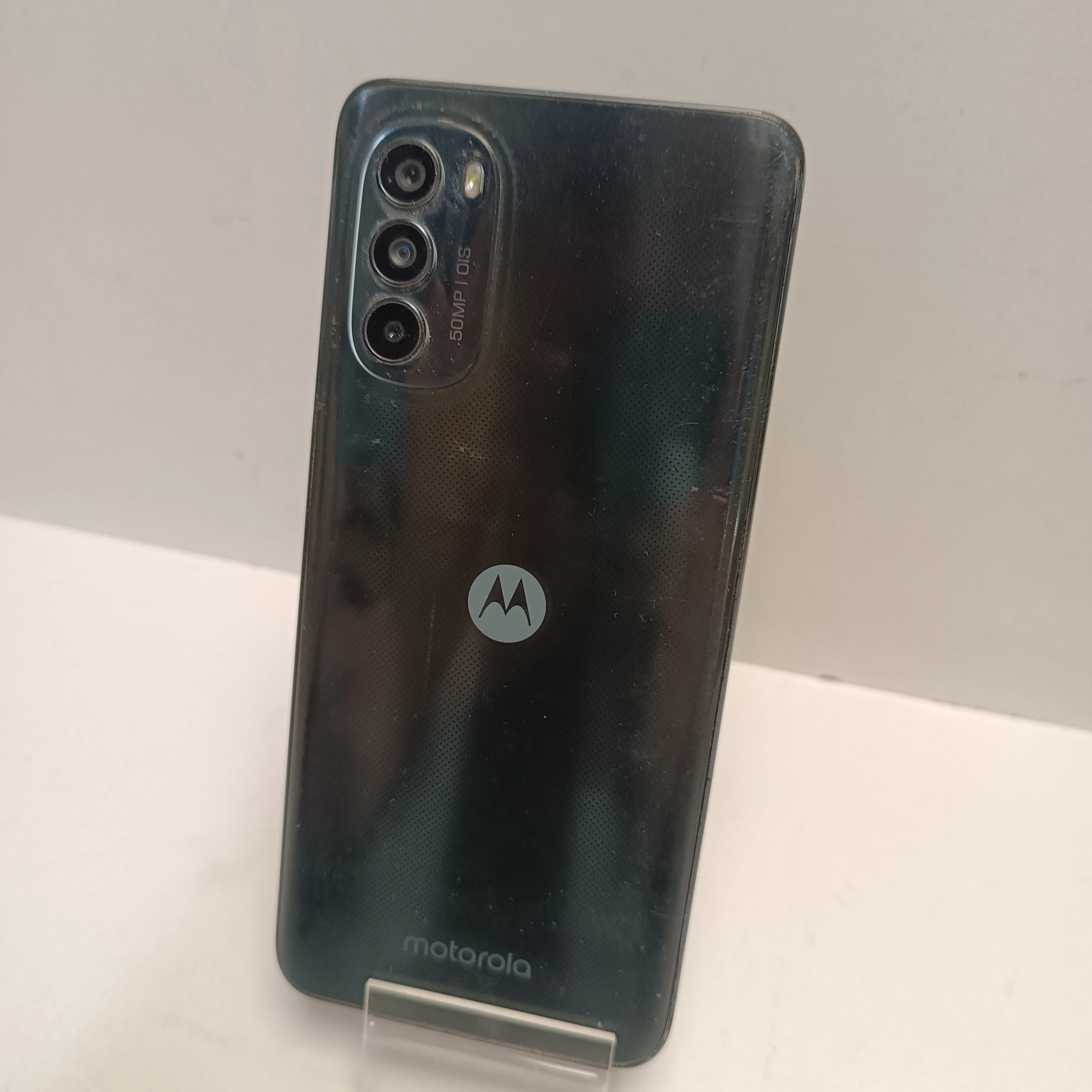 telefon-motorola-moto-g82-5g-6128-gb-przekatna-ekranu-660