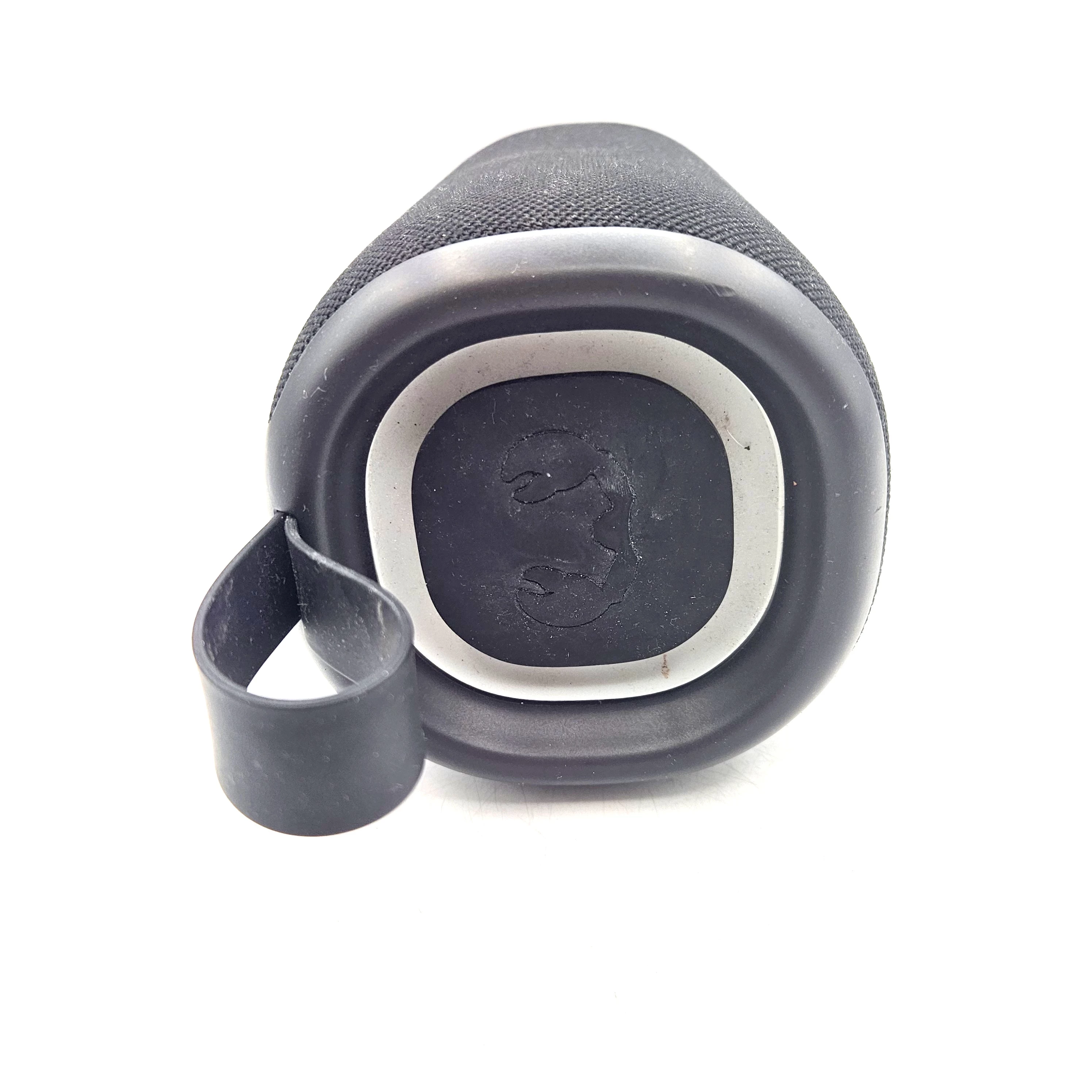 glosnik-przenosny-fresh-n-rebel-xl-czarny-24-w-1arb800bl-v1-001-funkcje-221089-512