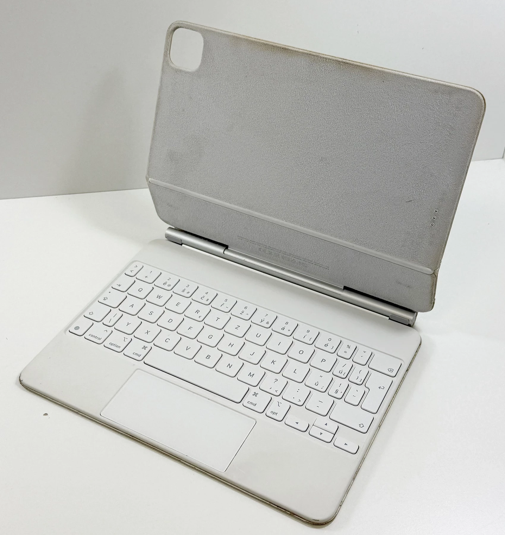 klawiatura-magic-keyboard-do-ipada-pro-11-a2261-ean-gtin-194252439166