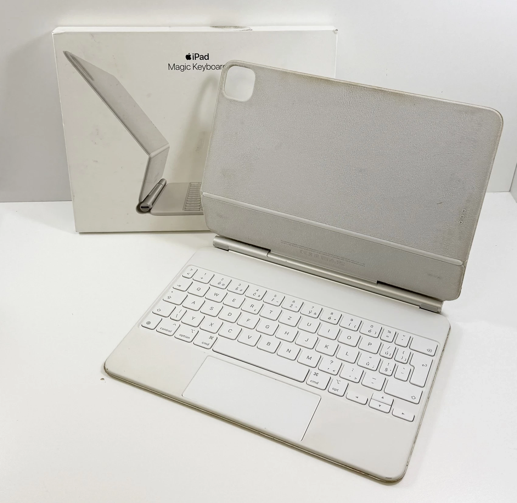 klawiatura-magic-keyboard-do-ipada-pro-11-a2261-krupowki-75-zakopane