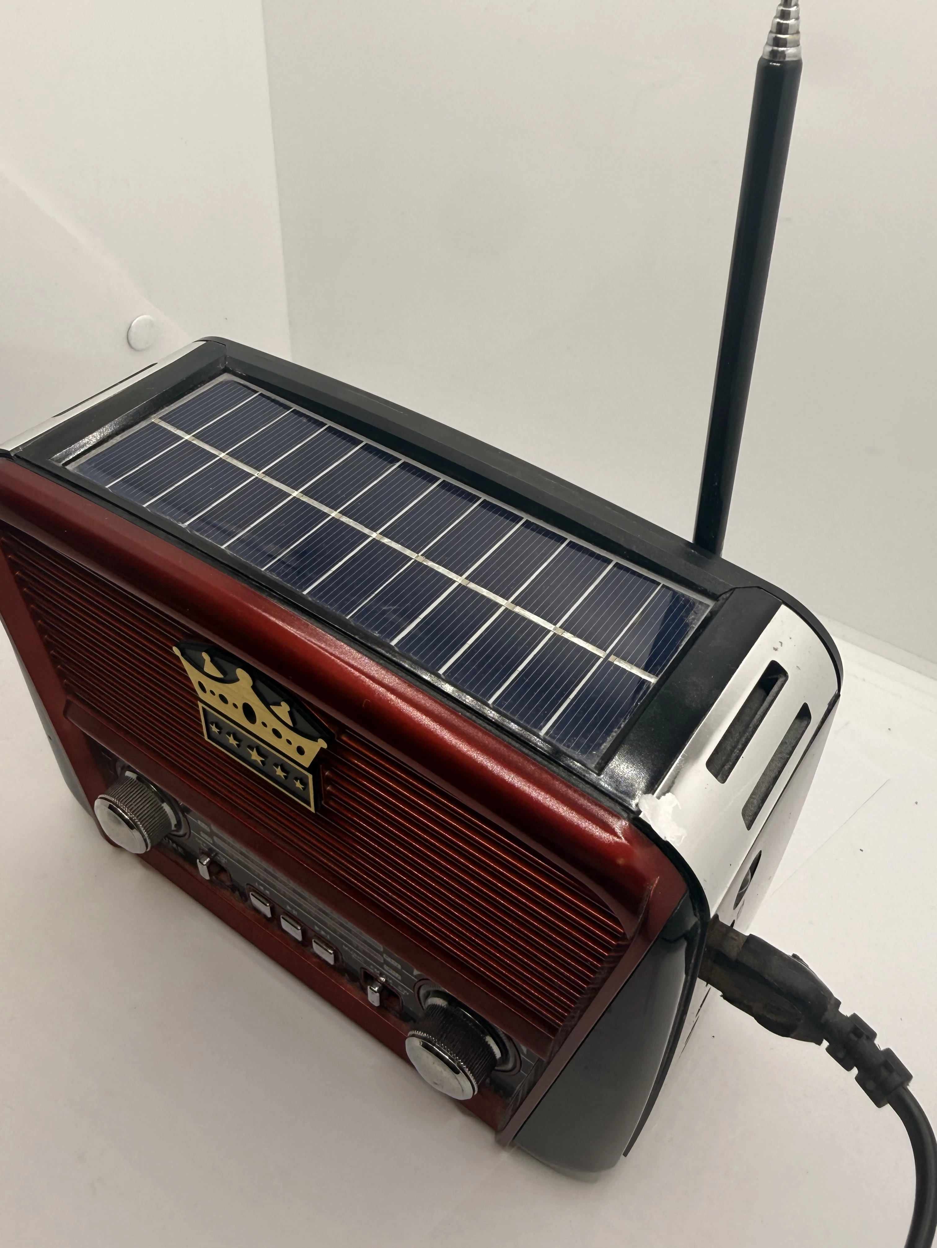radio-sieciowe-z-panelem-solarnym-golon-rx-bt455s-stan-11323-2