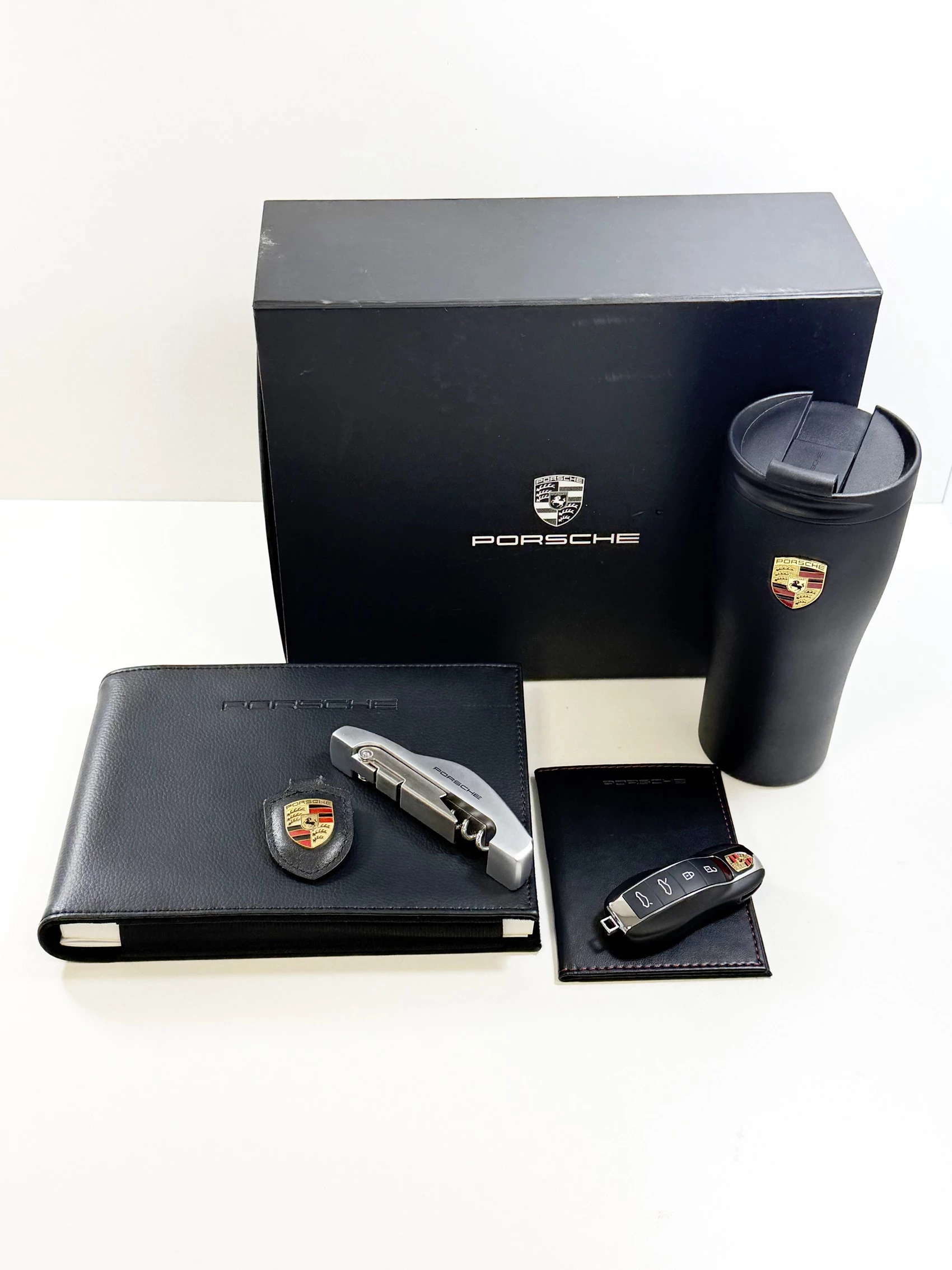 zestaw-porsche-bidon-otwieracz-kluczyk-brelok-krupowki-75-zakopane