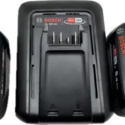 ŁADOWARKA + 2X AKU BOSCH 5.0 AH