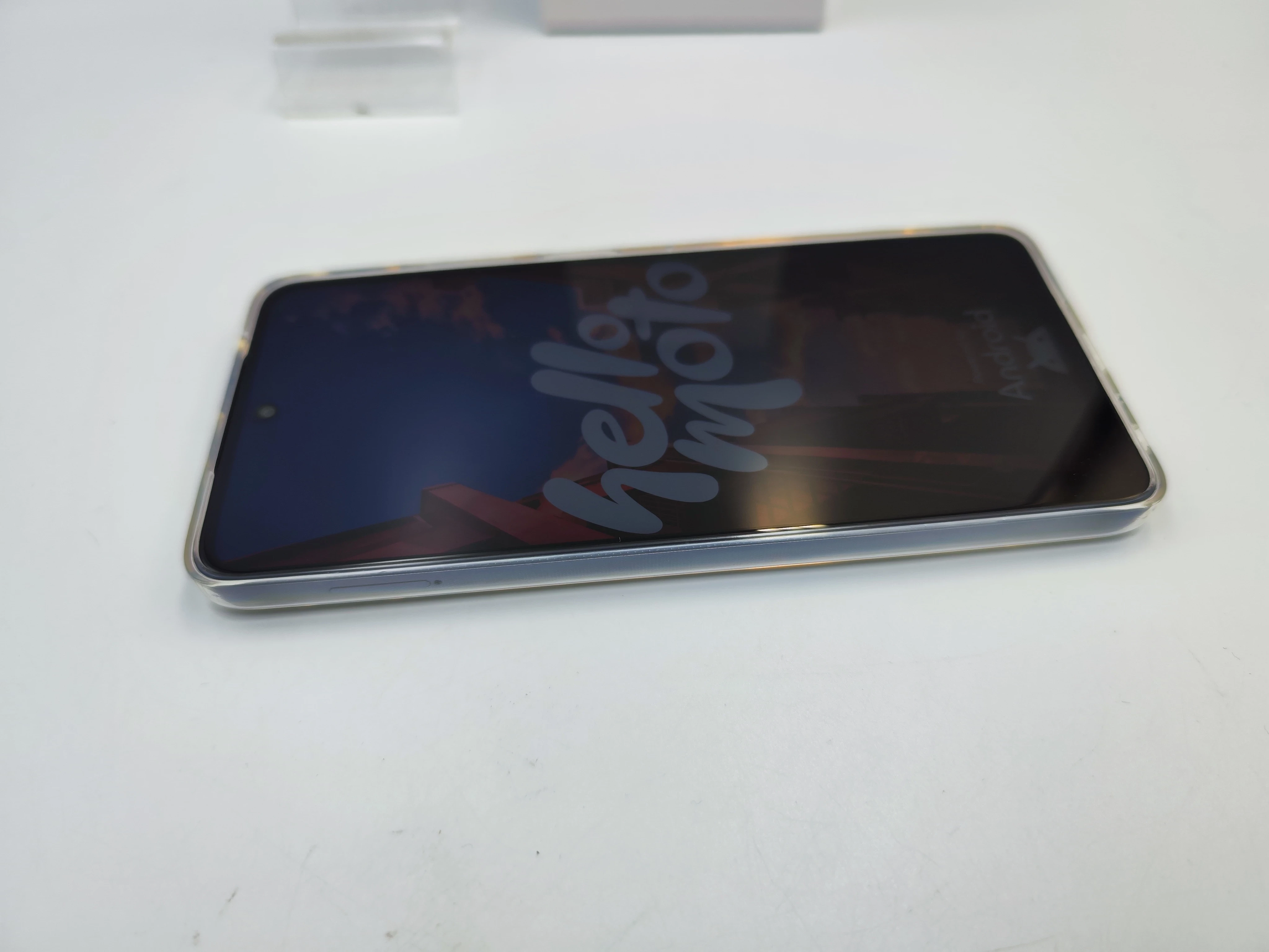 telefon-motorola-moto-g56-5g-komplet-kod-producenta-pb7y0030pl