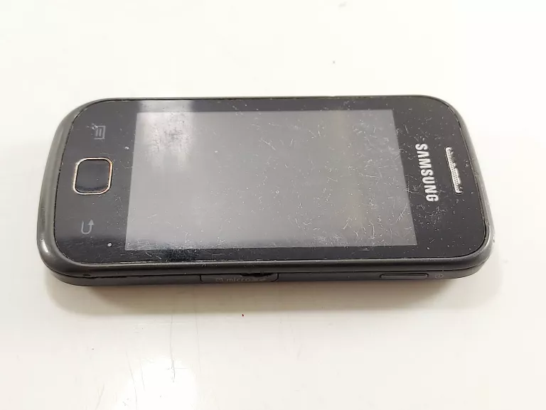 telefon-samsung-gt-s5660-system-operacyjny-4388-1
