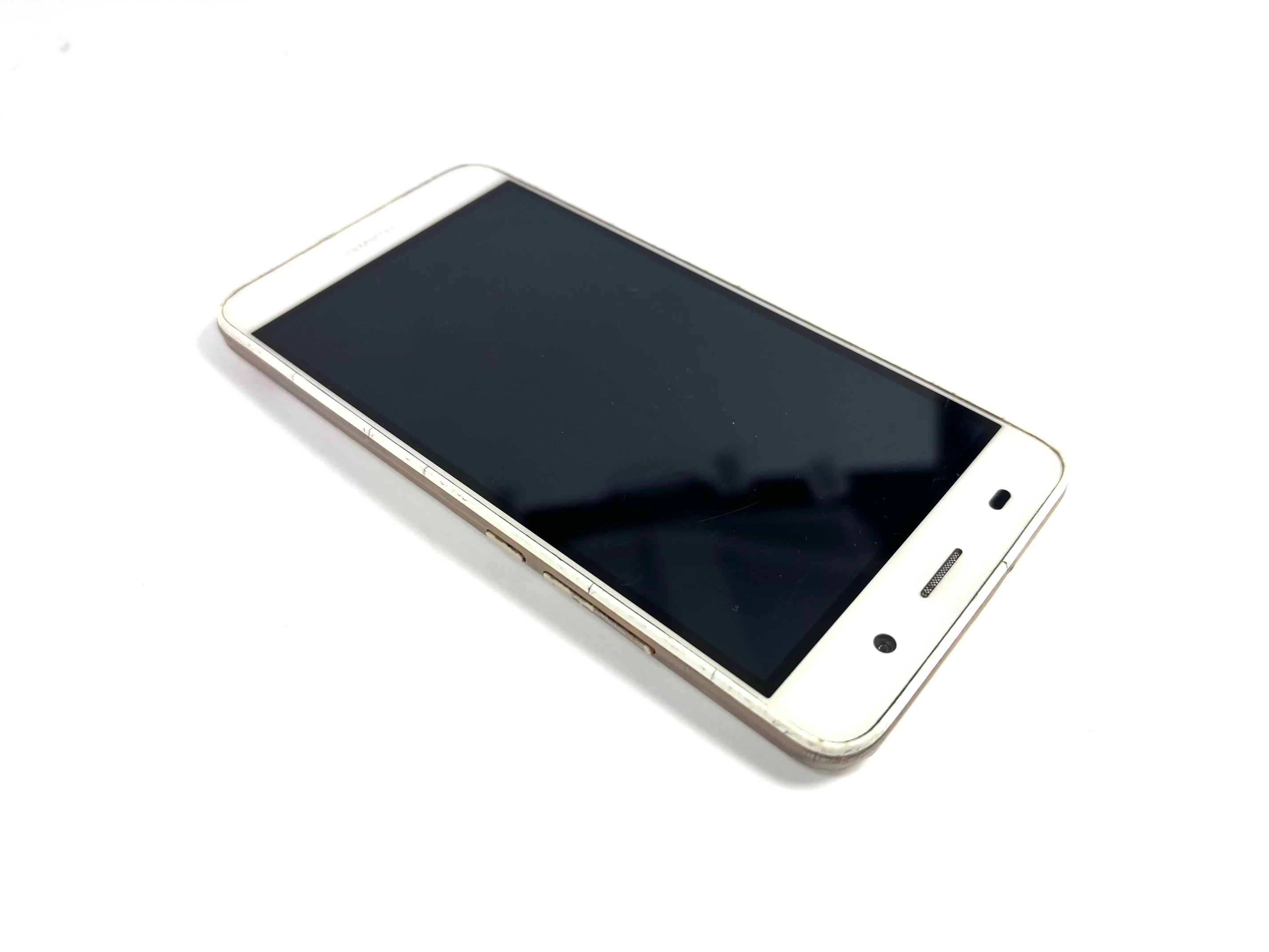 telefon-huawei-y6-18gb-stan-11323-2