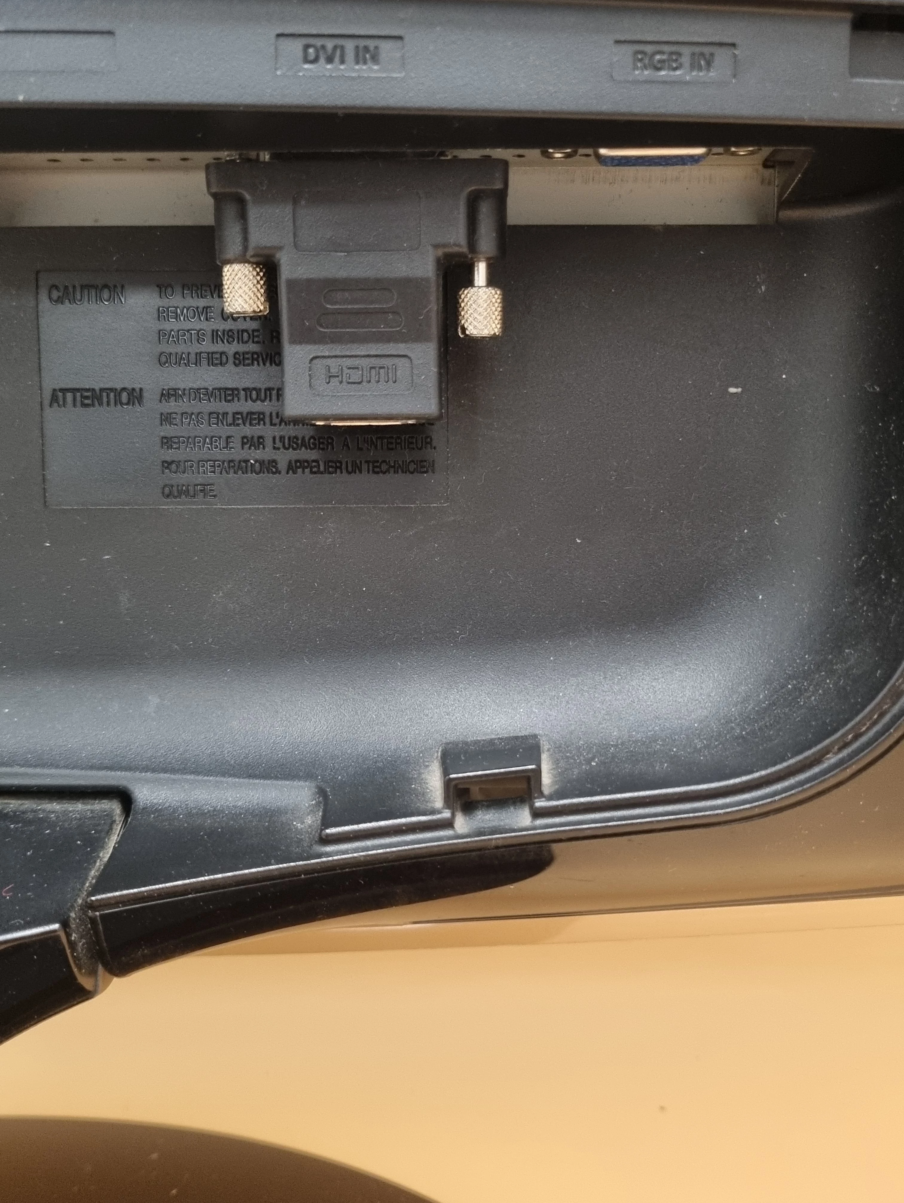 monitor-samsung-t220-kable-stan-11323-2